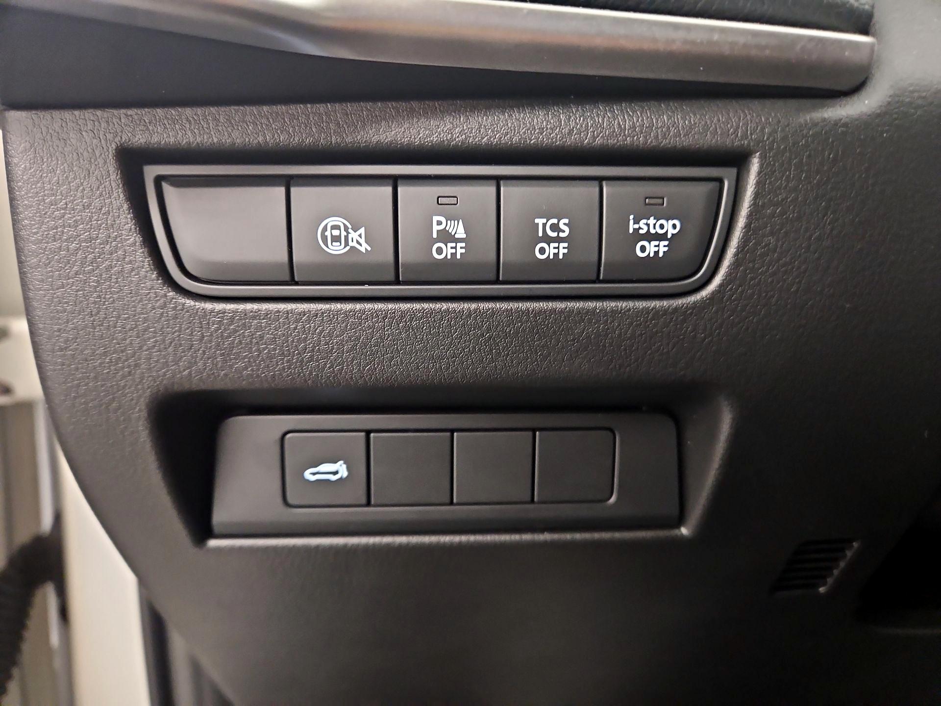 Thumbnail: 2025 Mazda CX-70 - 13