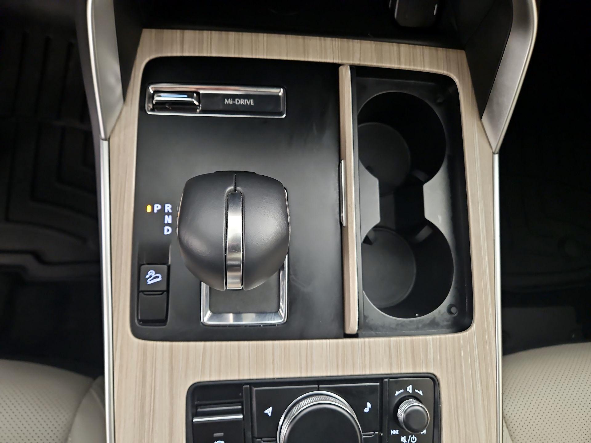 Thumbnail: 2025 Mazda CX-70 - 17