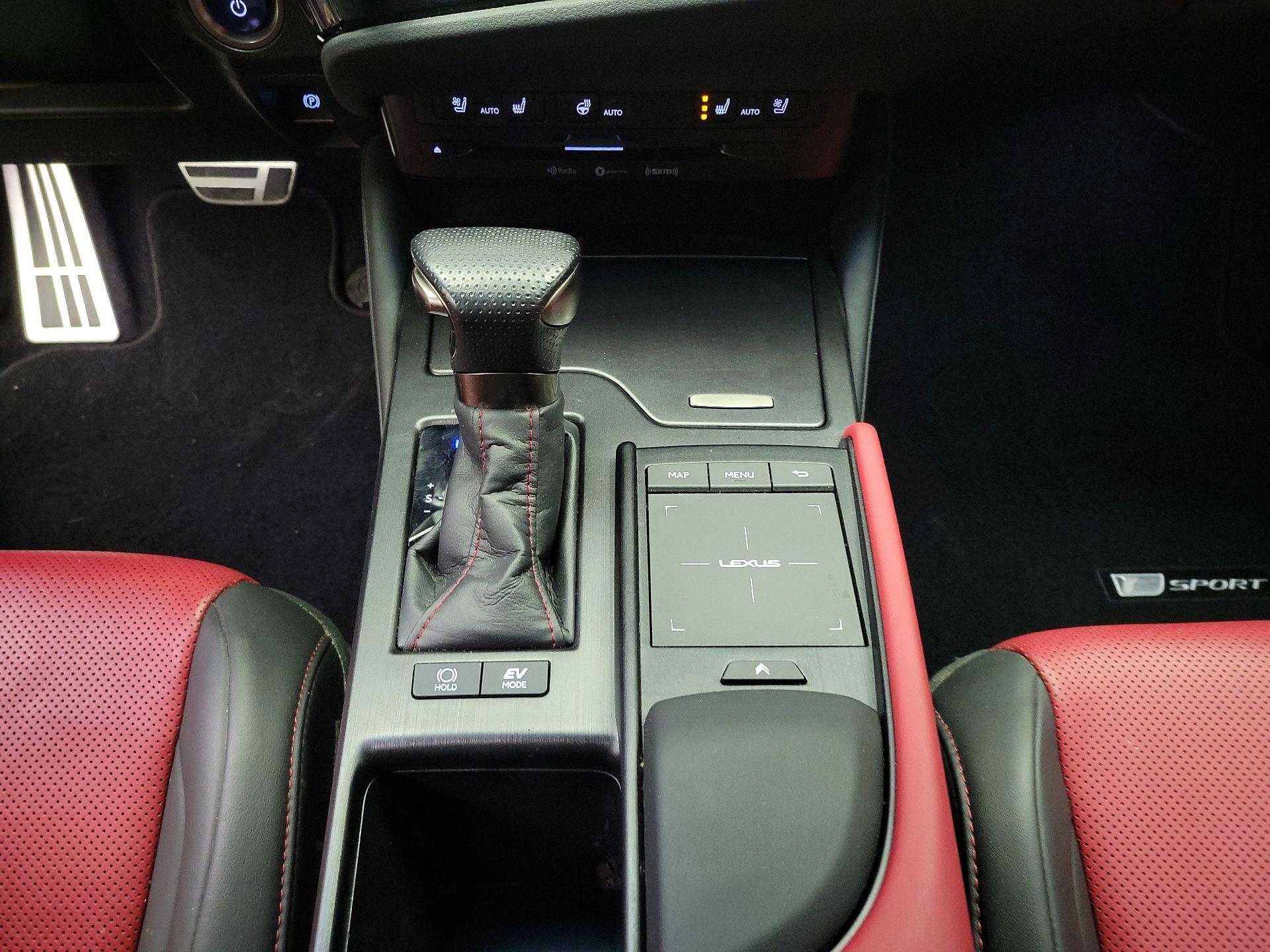 Thumbnail: 2022 Lexus ES - 18
