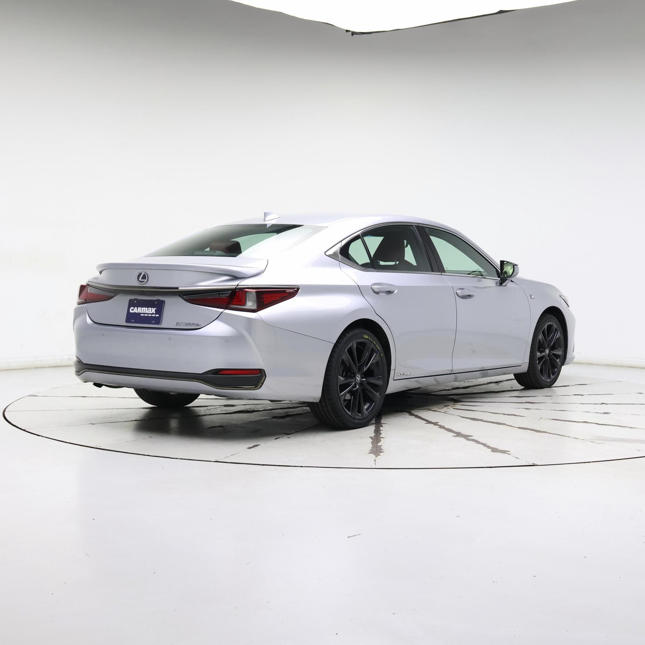 Thumbnail: 2022 Lexus ES - 8