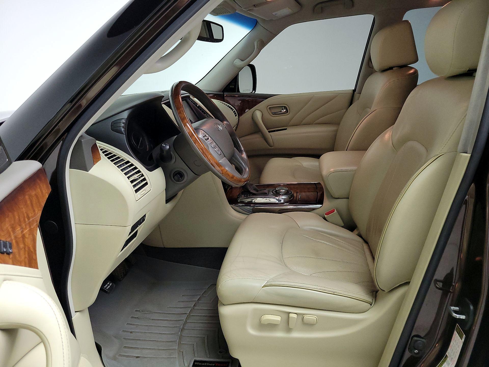 Thumbnail: 2017 INFINITI QX80 - 11