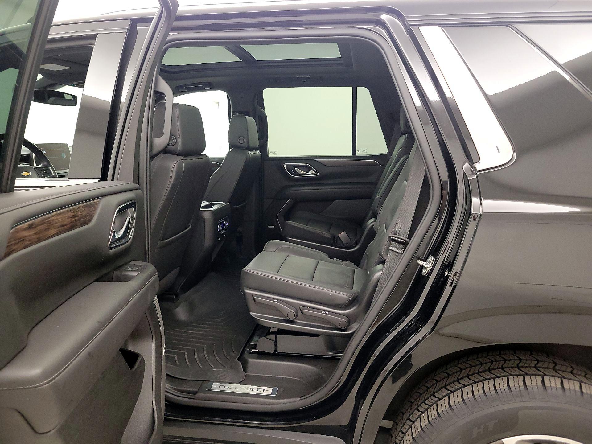Thumbnail: 2022 Chevrolet Tahoe - 20