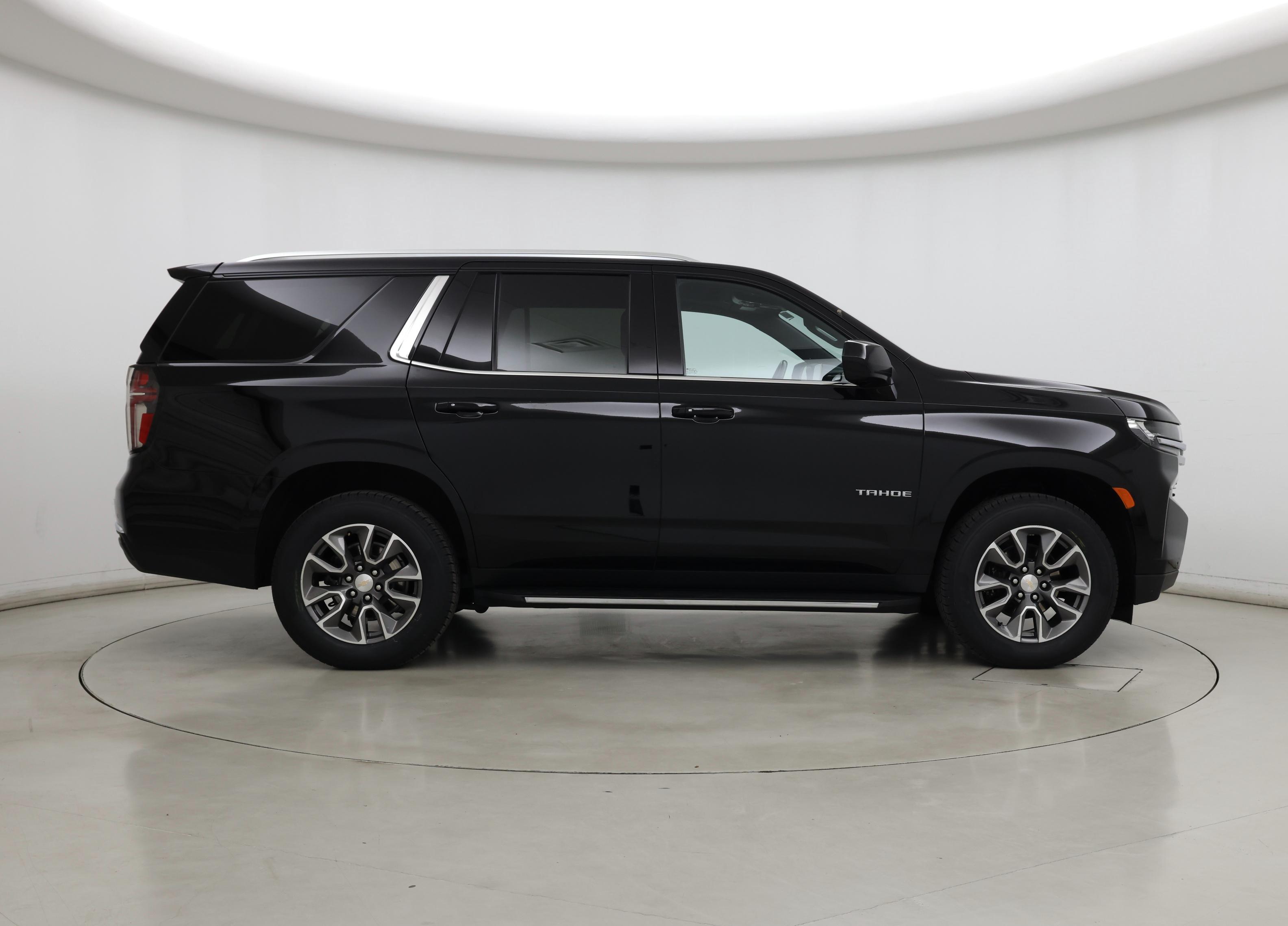 Thumbnail: 2022 Chevrolet Tahoe - 7