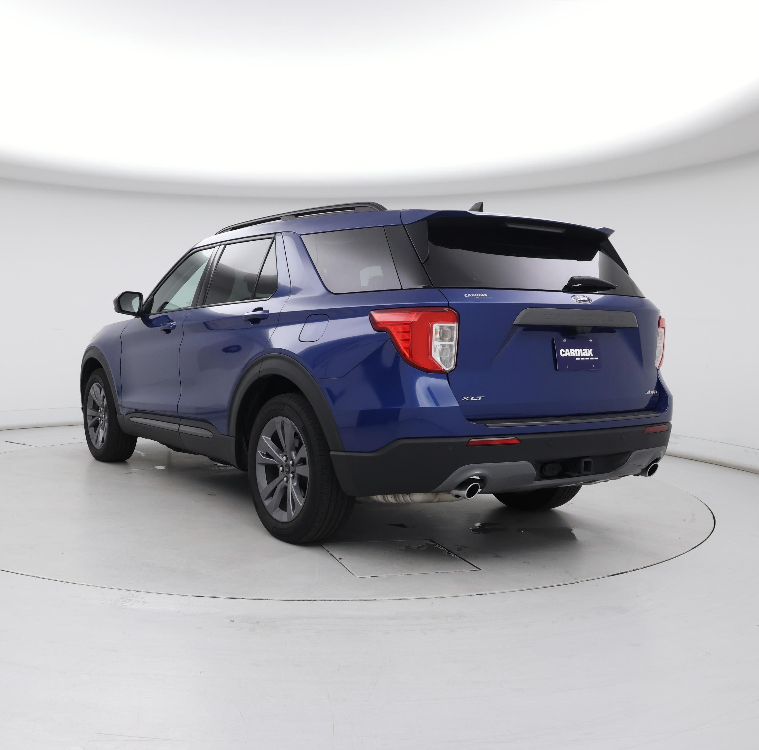 Thumbnail: 2022 Ford Explorer - 2