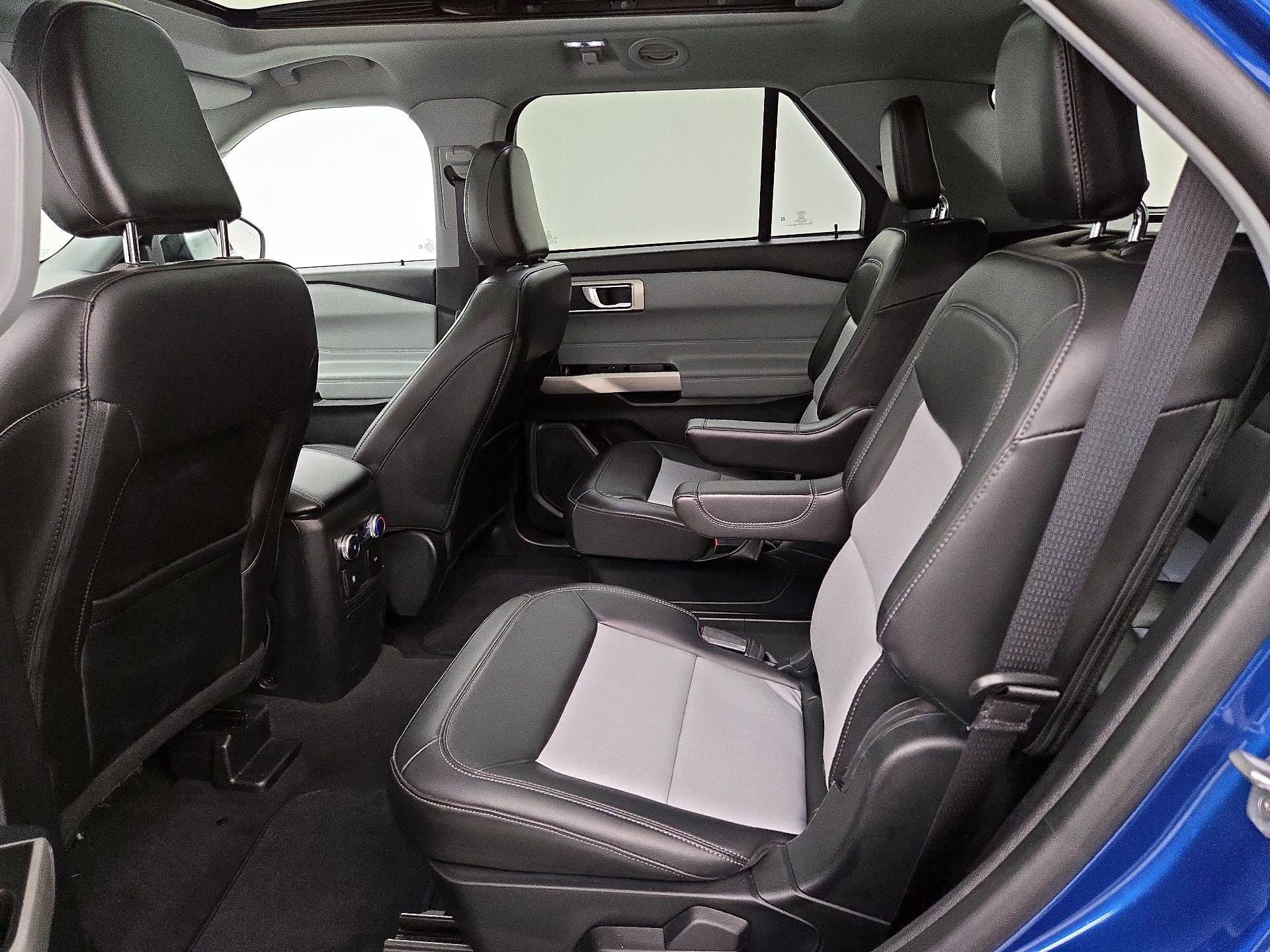 Thumbnail: 2022 Ford Explorer - 20