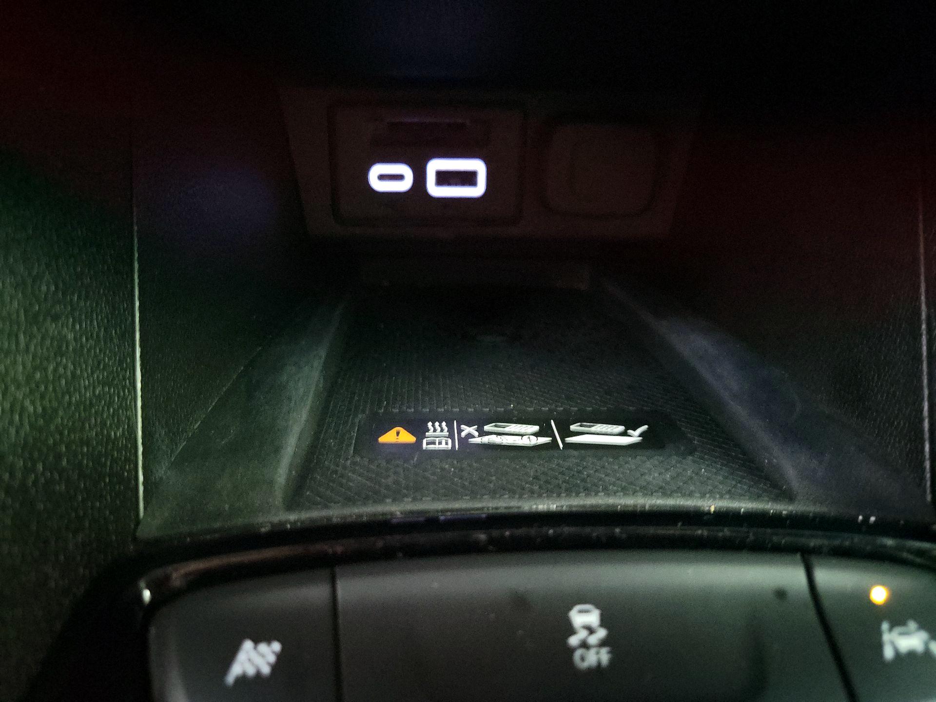 Thumbnail: 2023 Chevrolet Bolt EV - 18