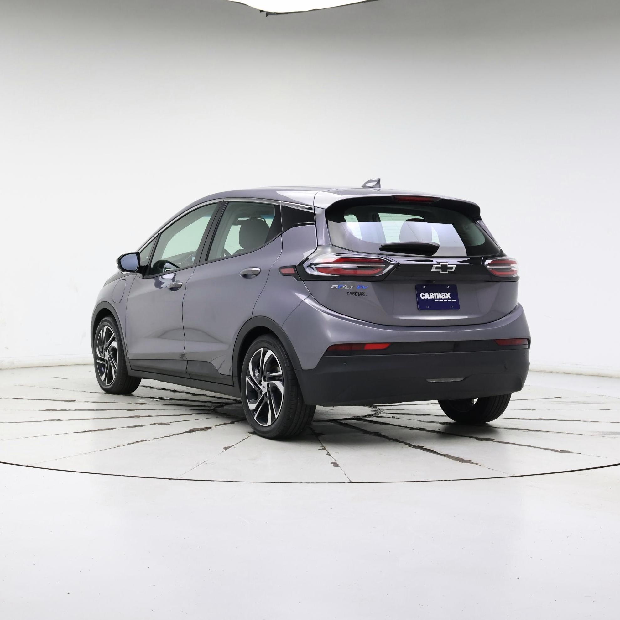 Thumbnail: 2023 Chevrolet Bolt EV - 2