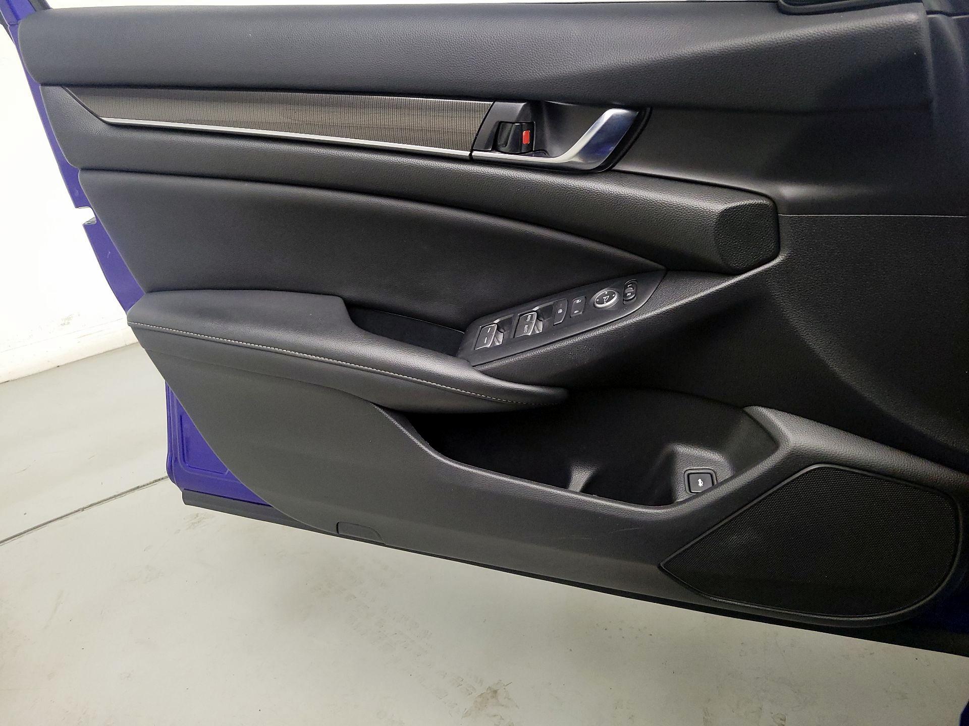 Thumbnail: 2022 Honda Accord - 12