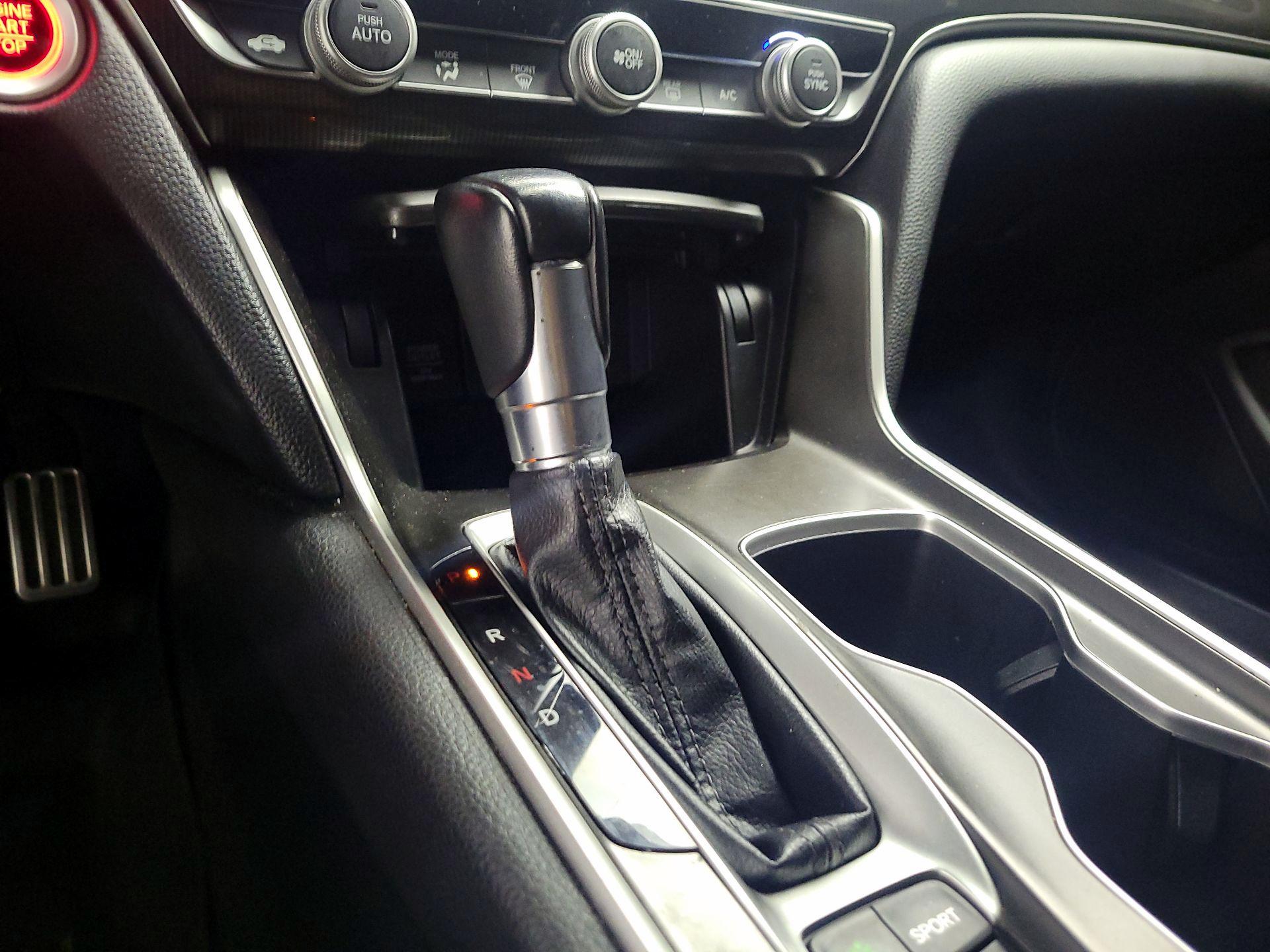 Thumbnail: 2022 Honda Accord - 17