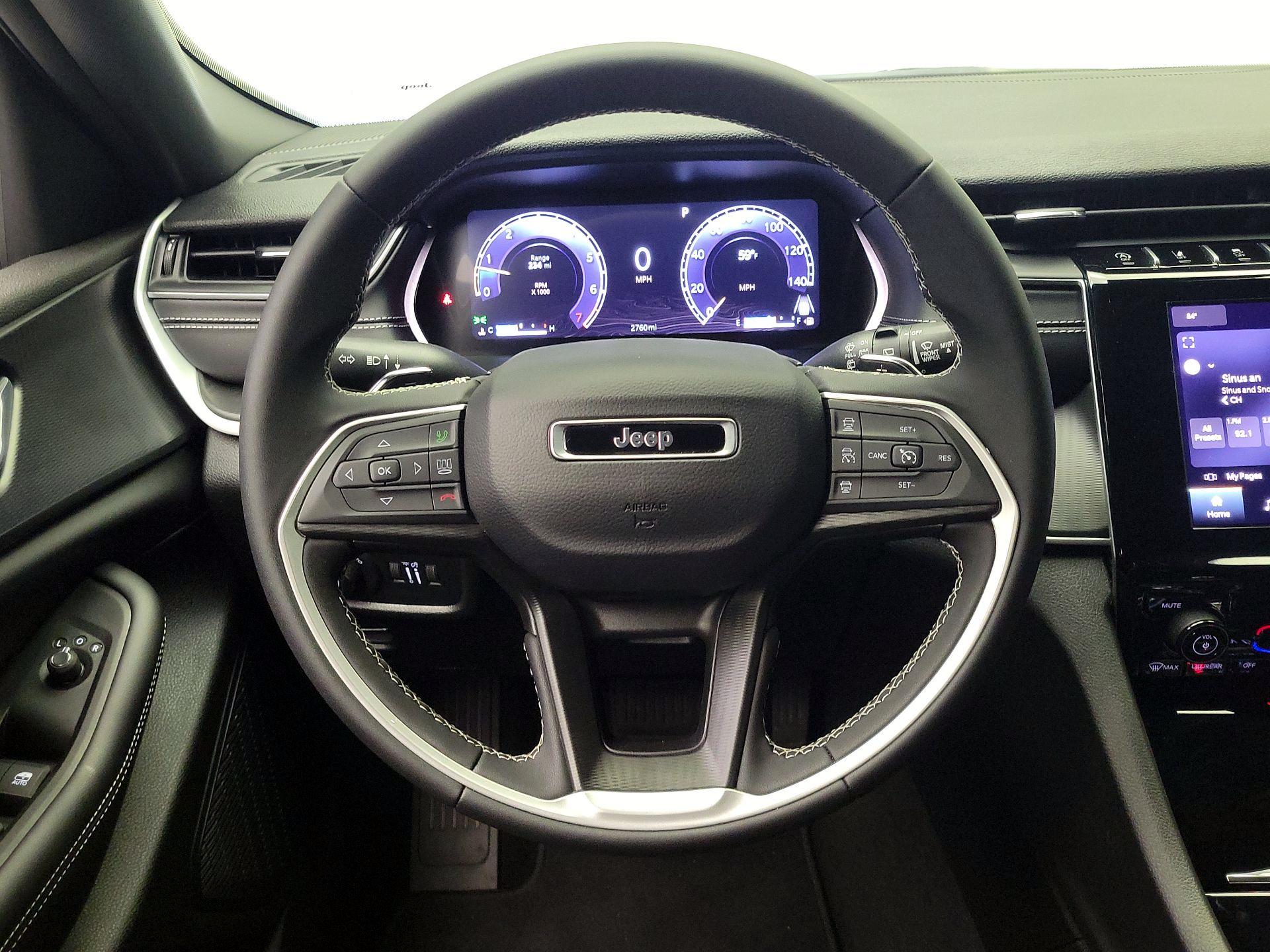 Thumbnail: 2025 Jeep Grand Cherokee - 10