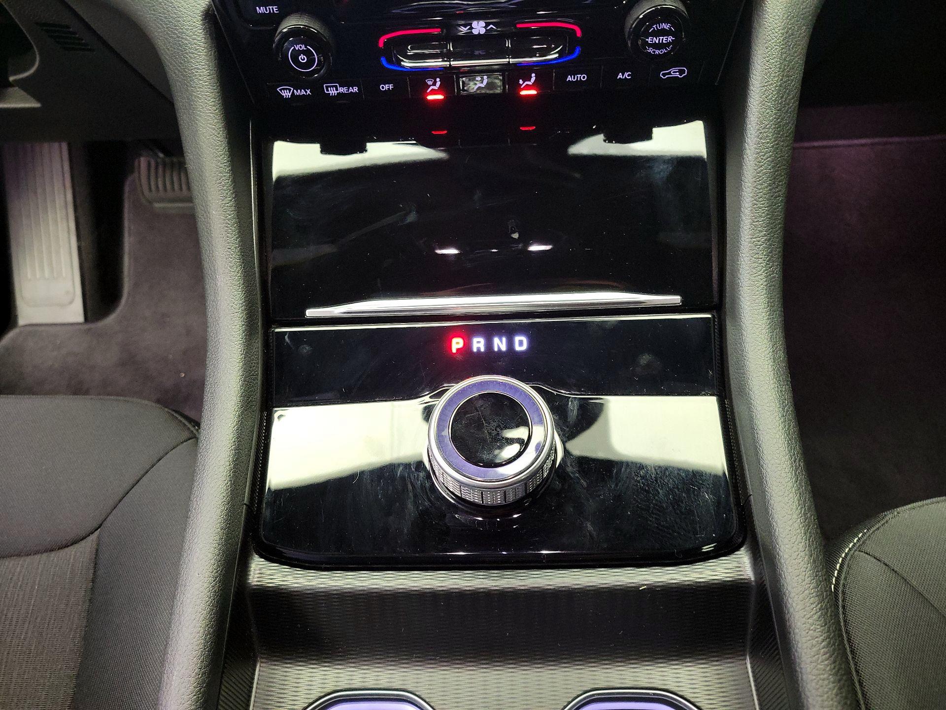 Thumbnail: 2025 Jeep Grand Cherokee - 17