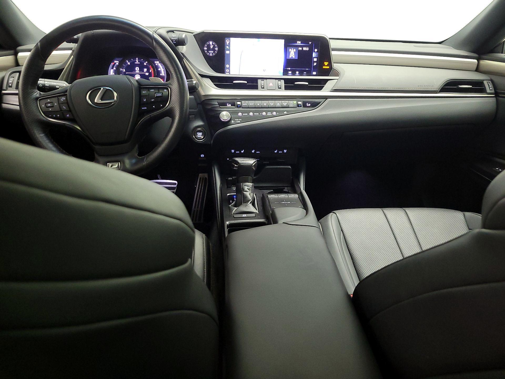 Thumbnail: 2021 Lexus ES - 9