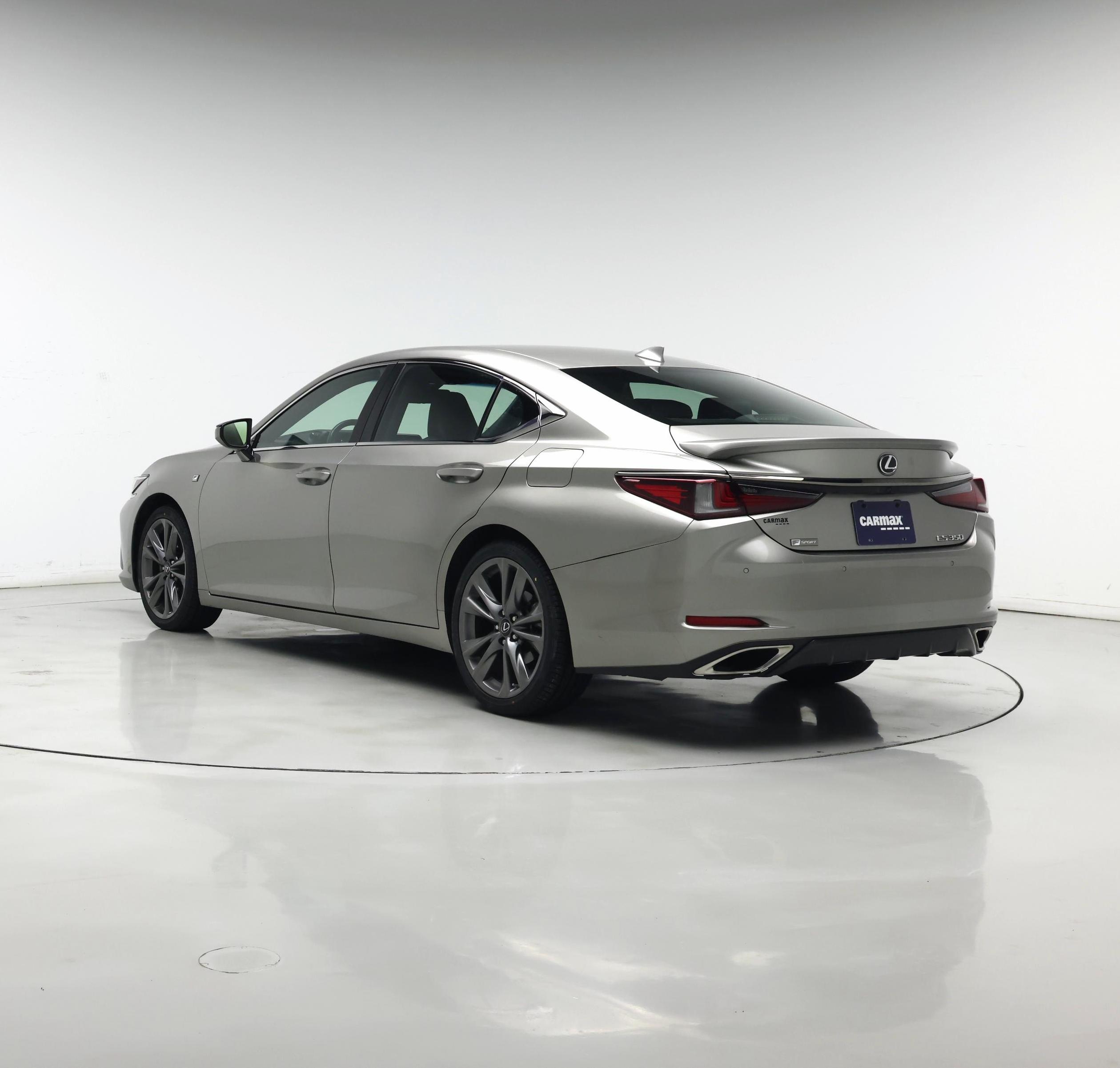 Thumbnail: 2021 Lexus ES - 2
