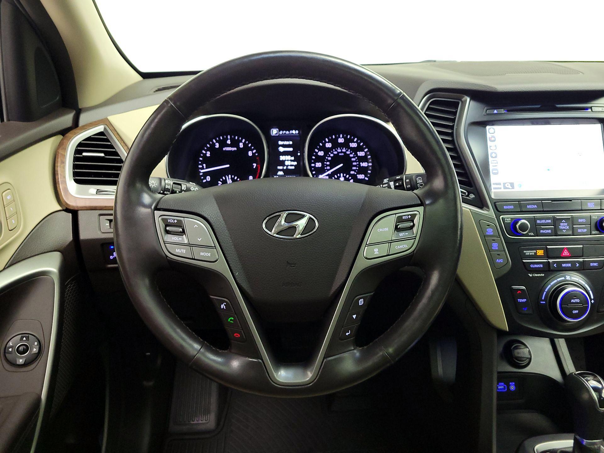 Thumbnail: 2018 Hyundai Santa Fe - 10