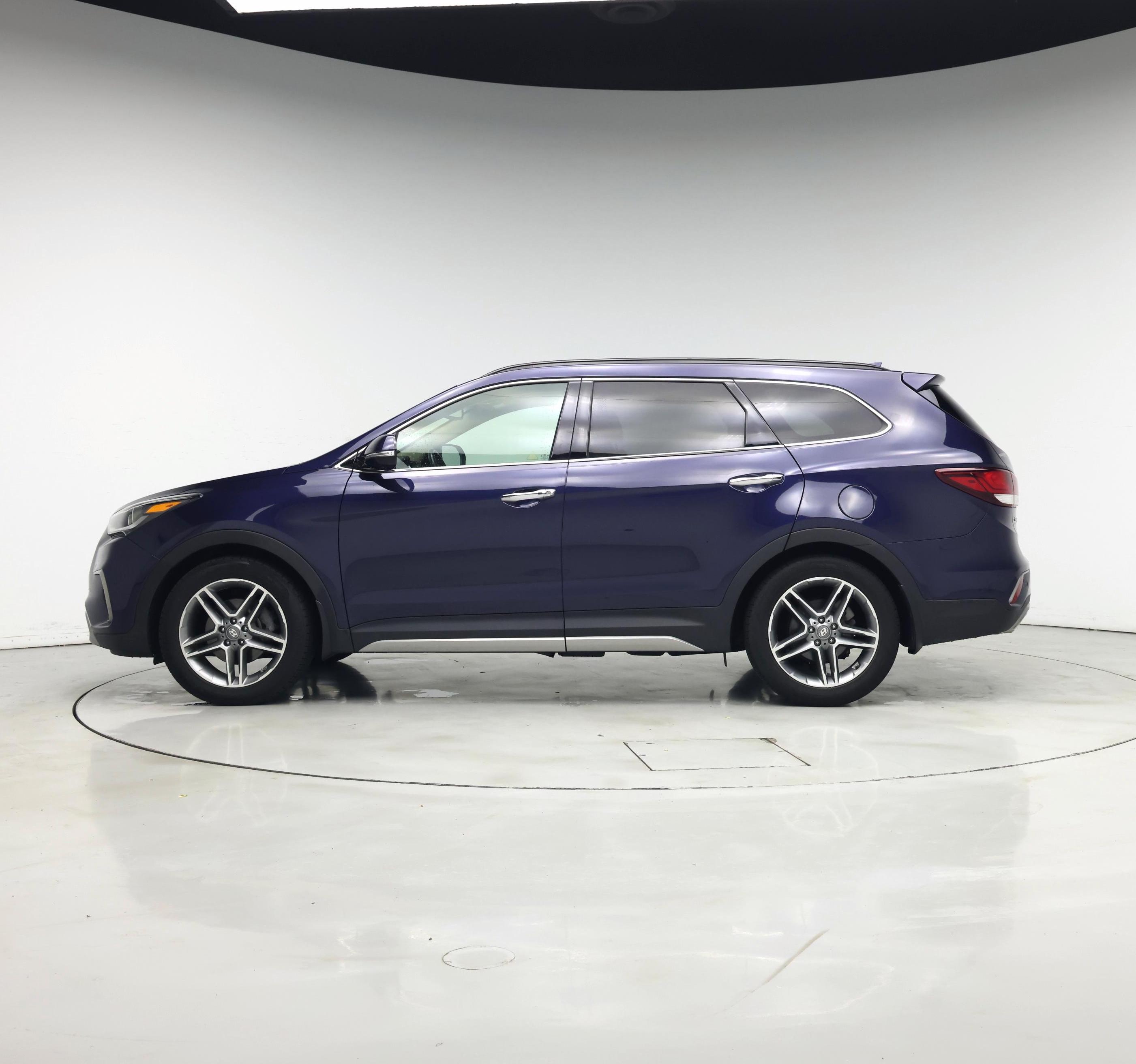 Thumbnail: 2018 Hyundai Santa Fe - 3