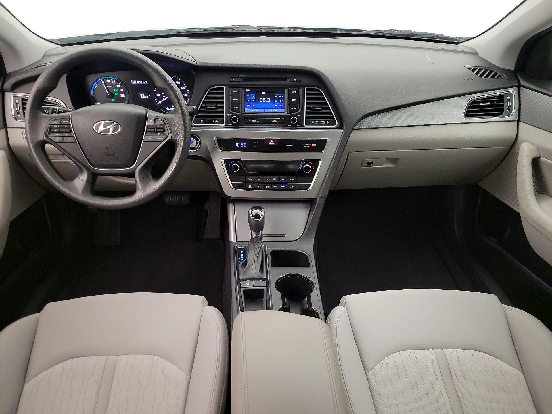 Thumbnail: 2016 Hyundai Sonata - 9