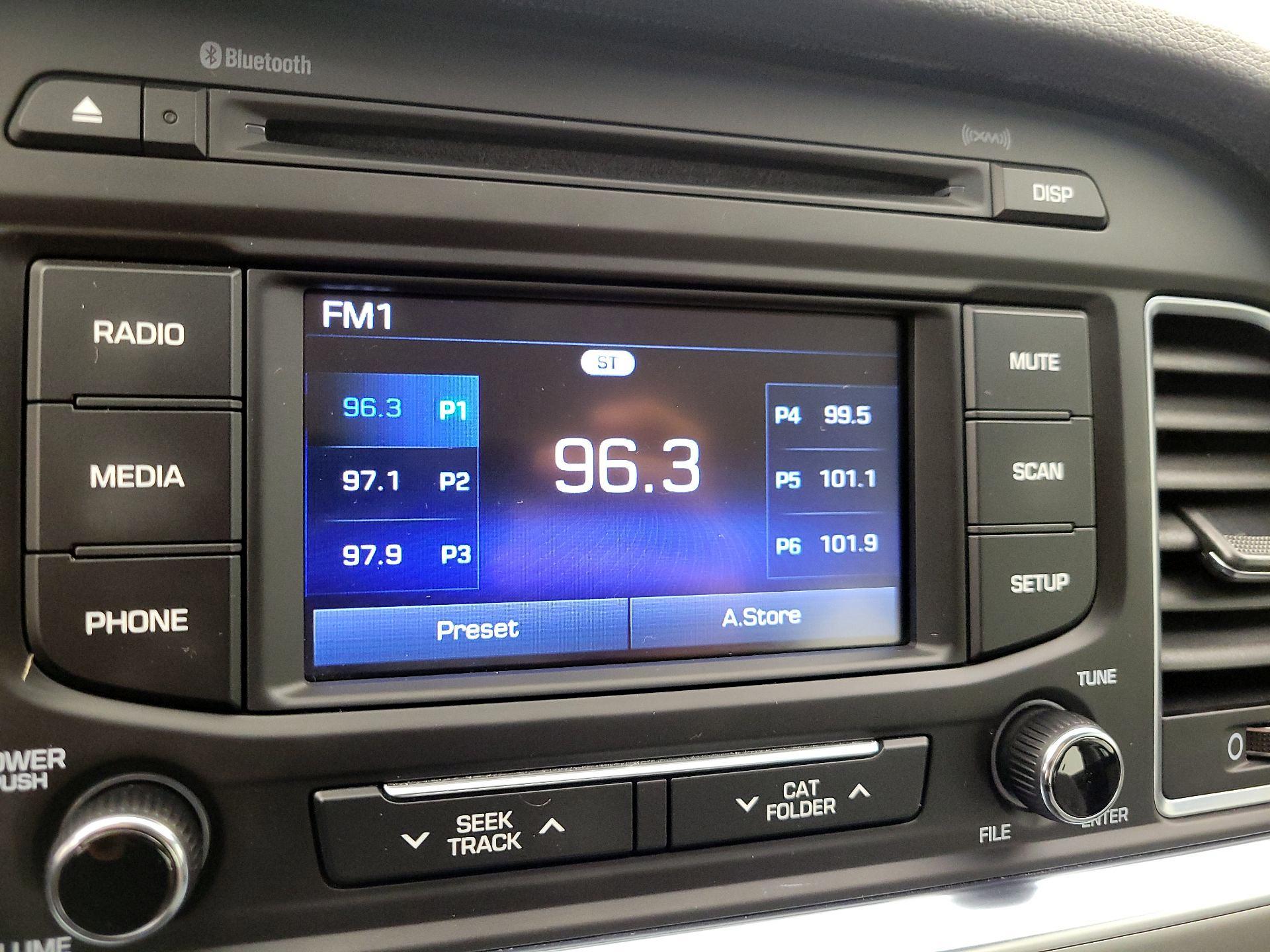 Thumbnail: 2016 Hyundai Sonata - 15