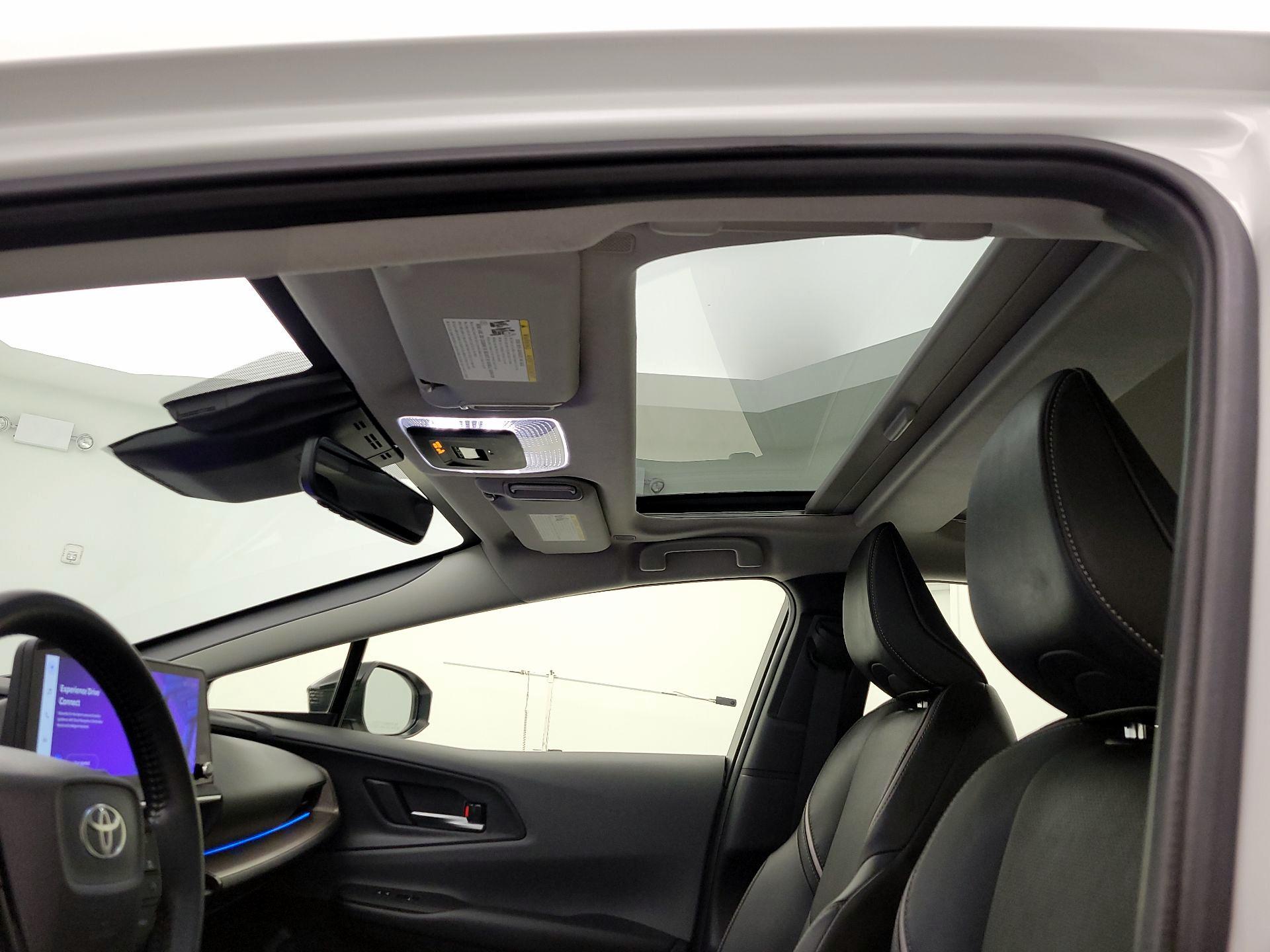 Thumbnail: 2024 Toyota Prius - 16