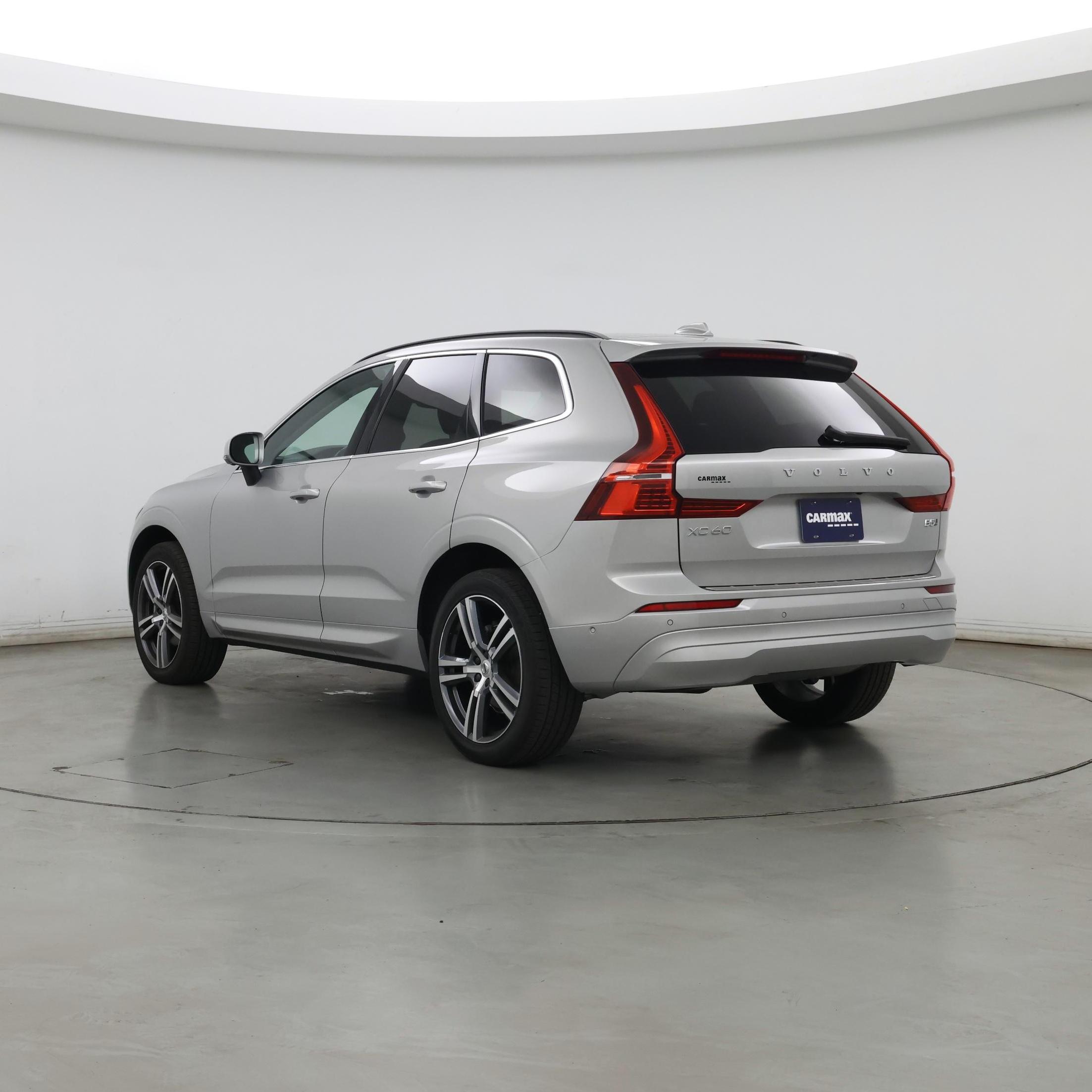 Thumbnail: 2022 Volvo XC60 - 2