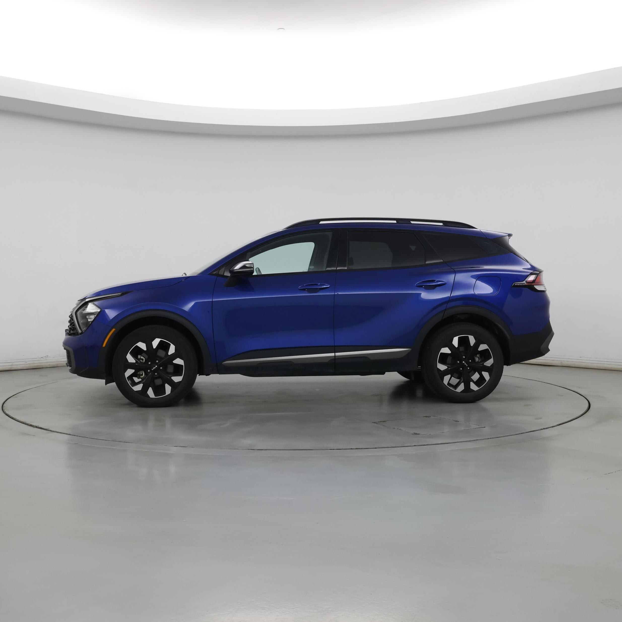 Thumbnail: 2023 Kia Sportage - 3