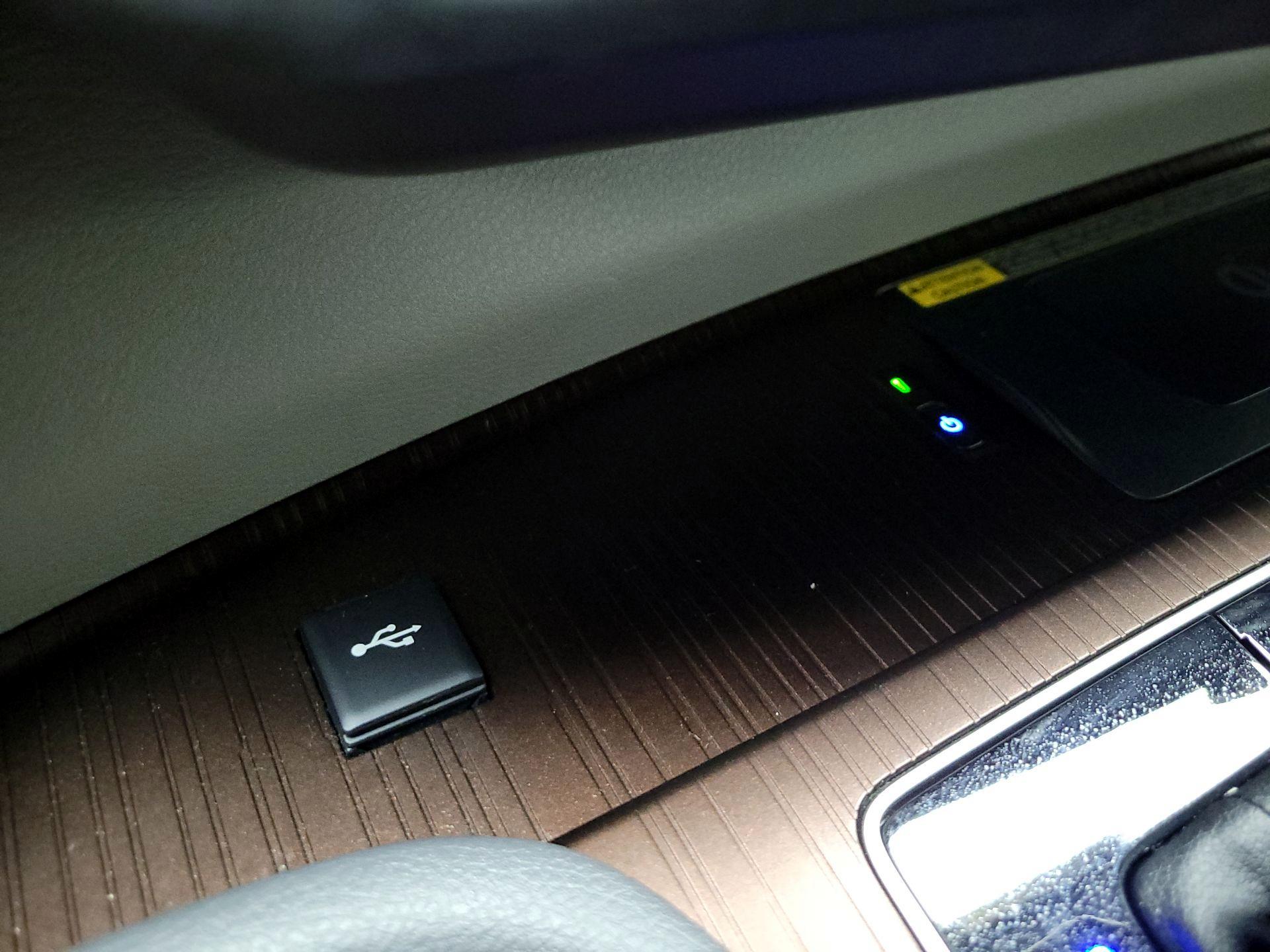 Thumbnail: 2024 Toyota Sienna - 19