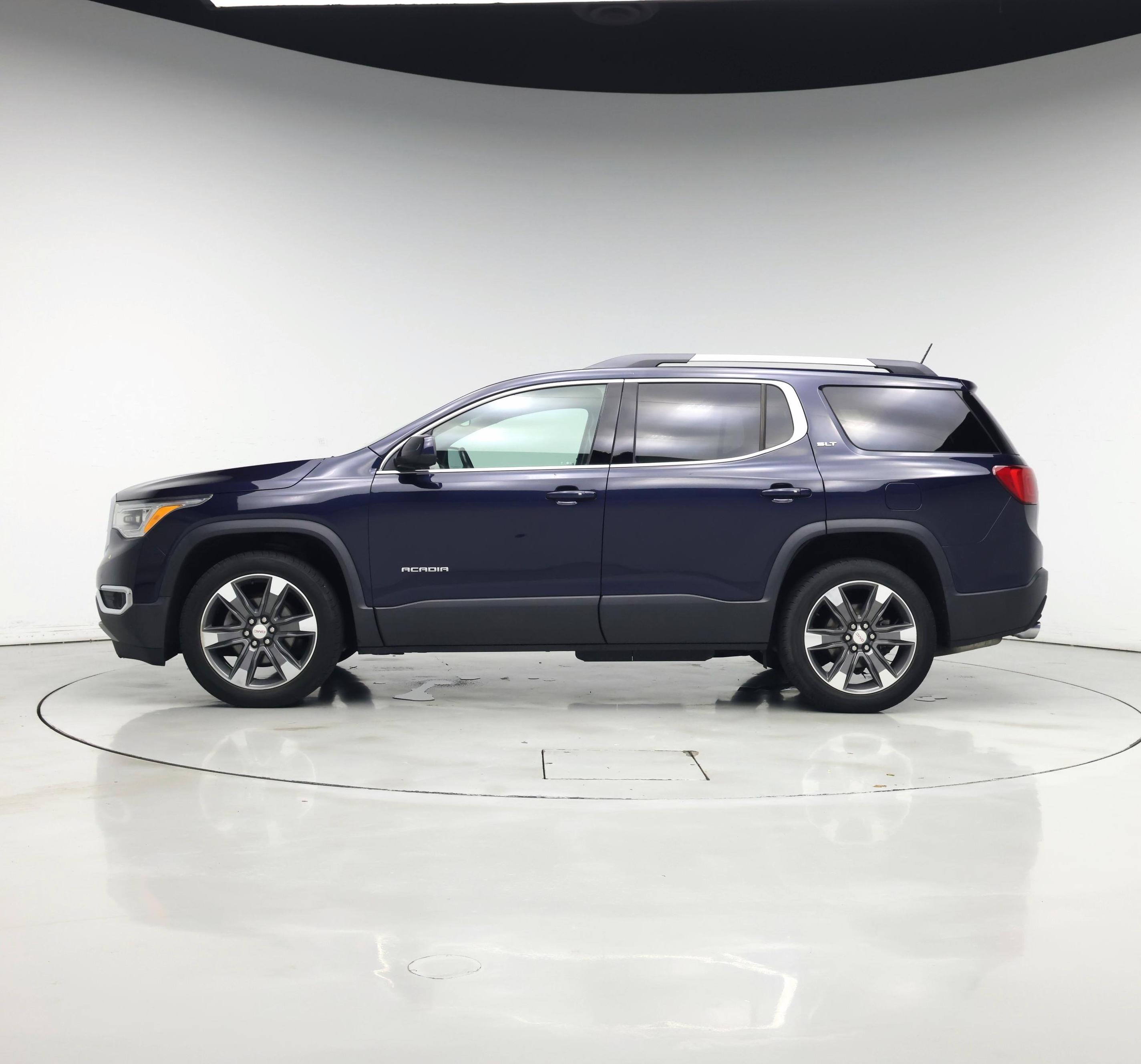 Thumbnail: 2017 GMC Acadia - 3