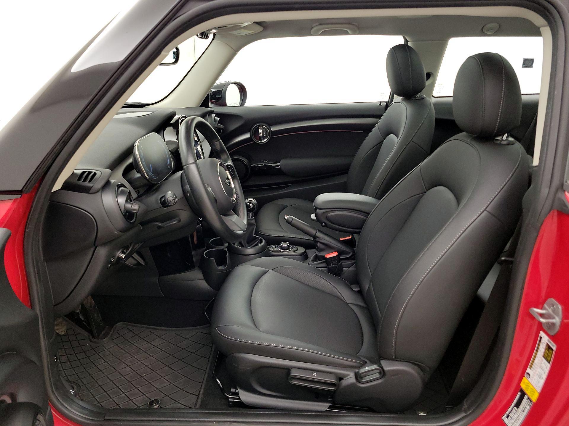 Thumbnail: 2023 MINI Cooper Hardtop - 11