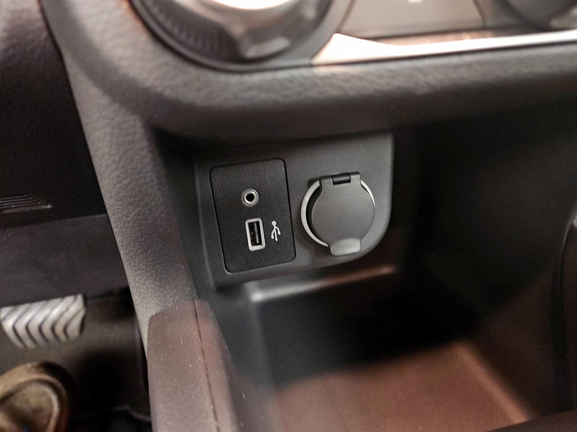 Thumbnail: 2024 Nissan Kicks - 18