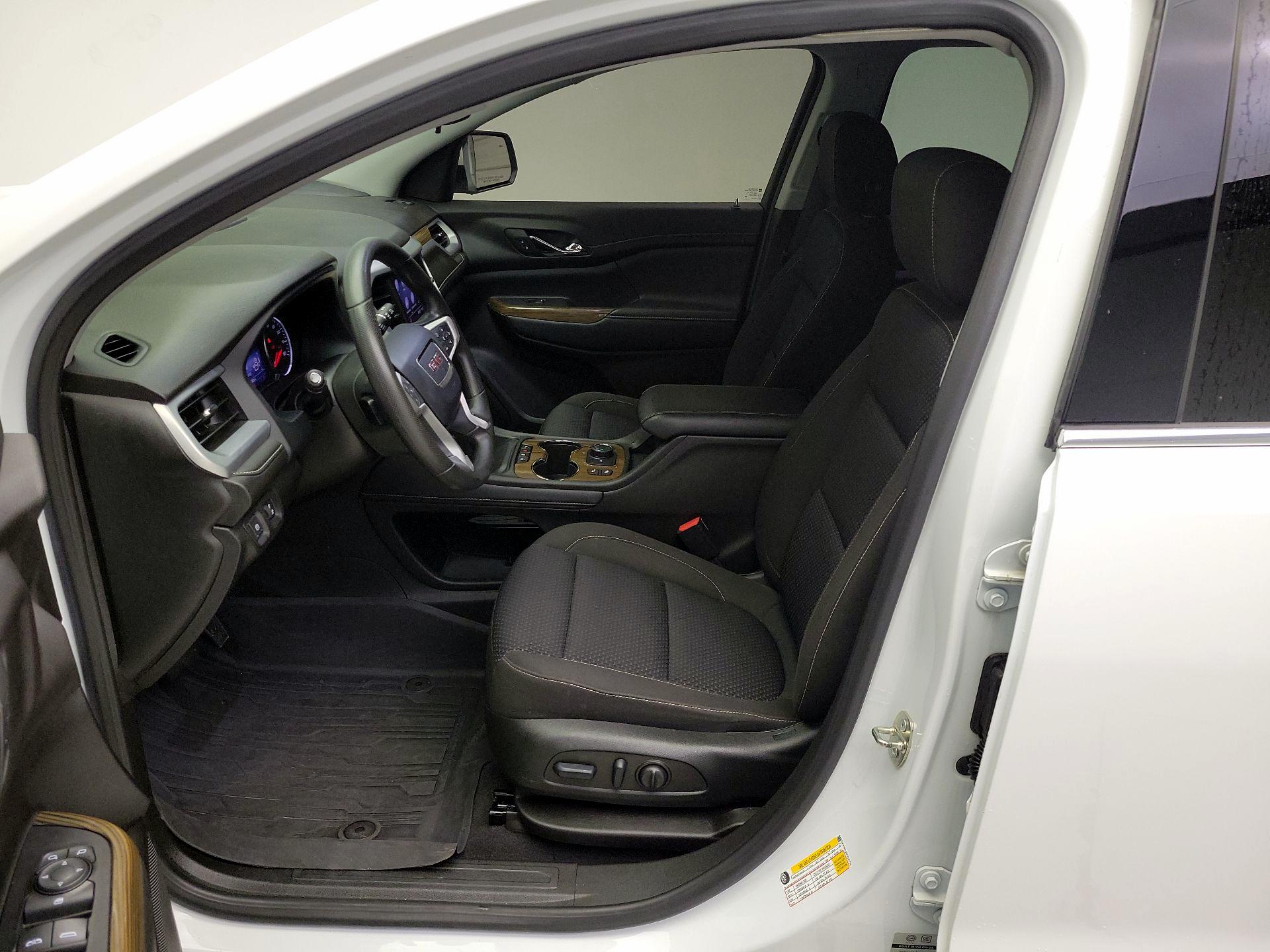 Thumbnail: 2023 GMC Acadia - 11