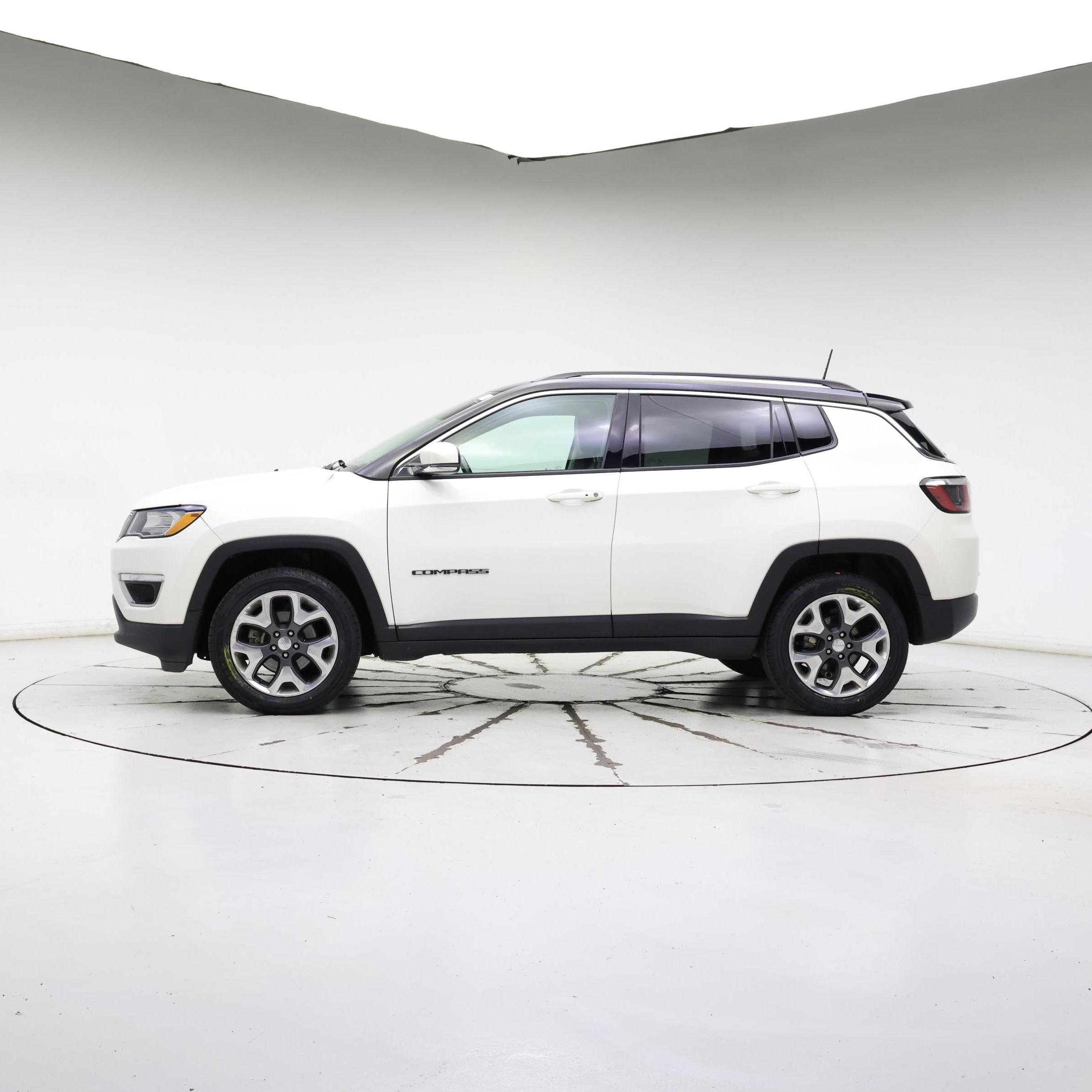 Thumbnail: 2020 Jeep Compass - 3