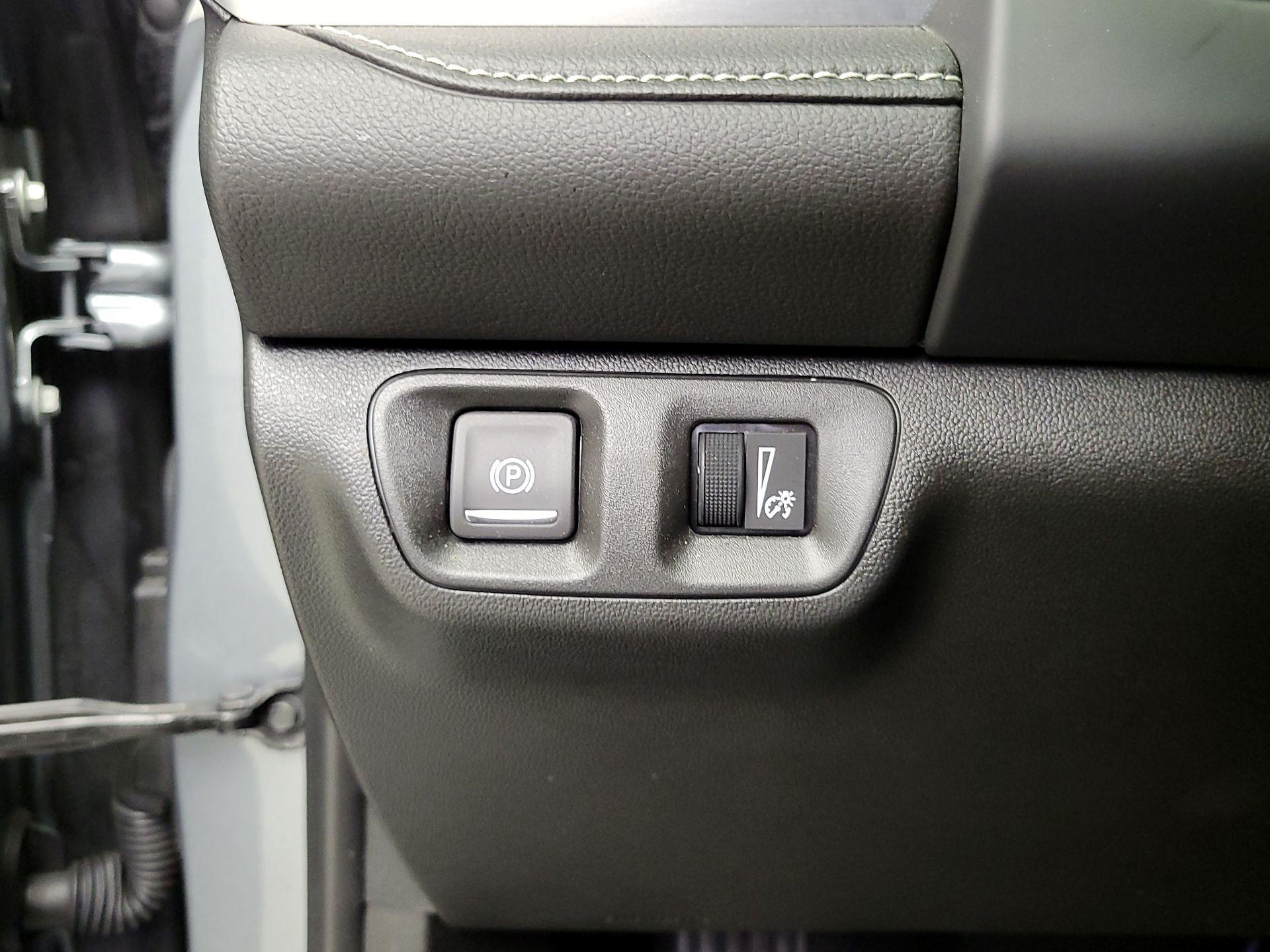 Thumbnail: 2023 GMC Acadia - 13