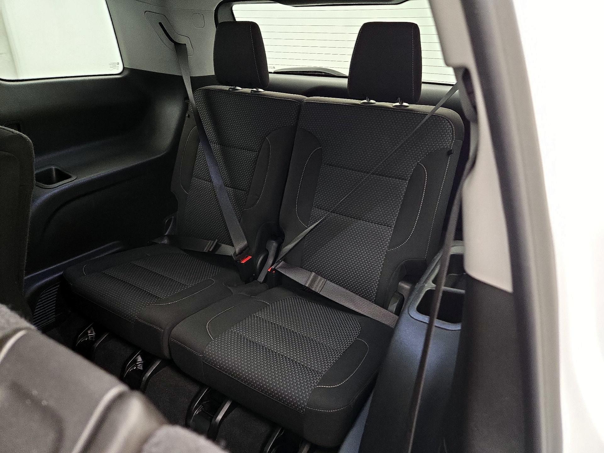 Thumbnail: 2023 GMC Acadia - 20