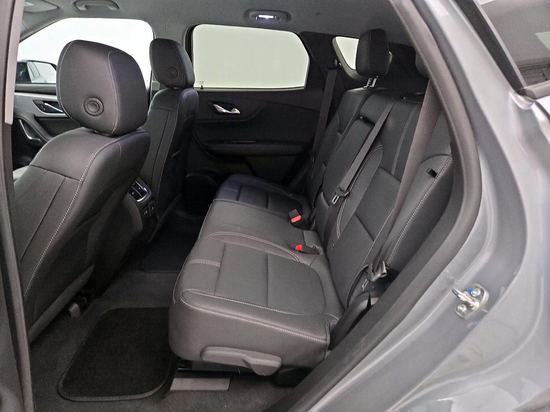 Thumbnail: 2024 Chevrolet Blazer - 20