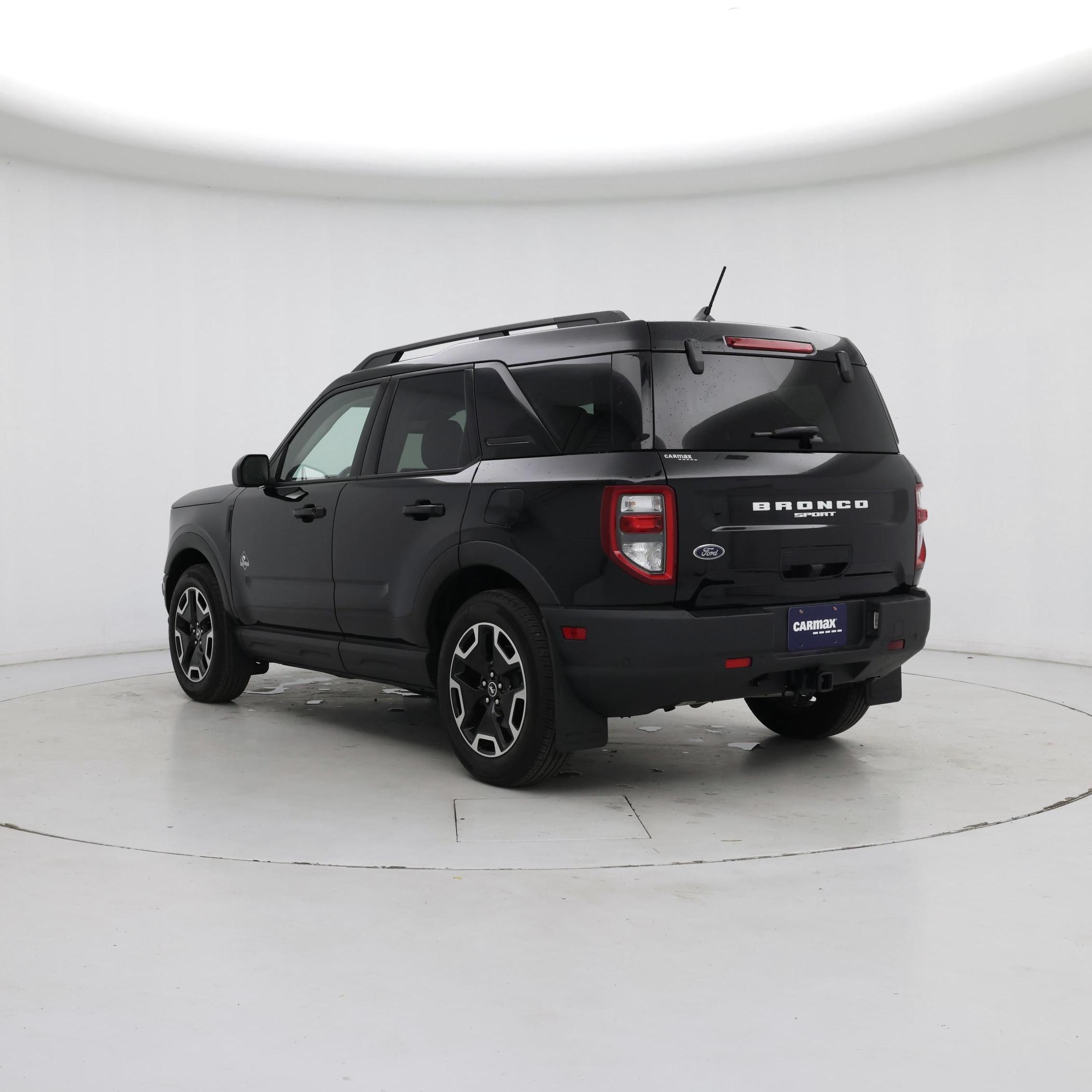 Thumbnail: 2021 Ford Bronco Sport - 2