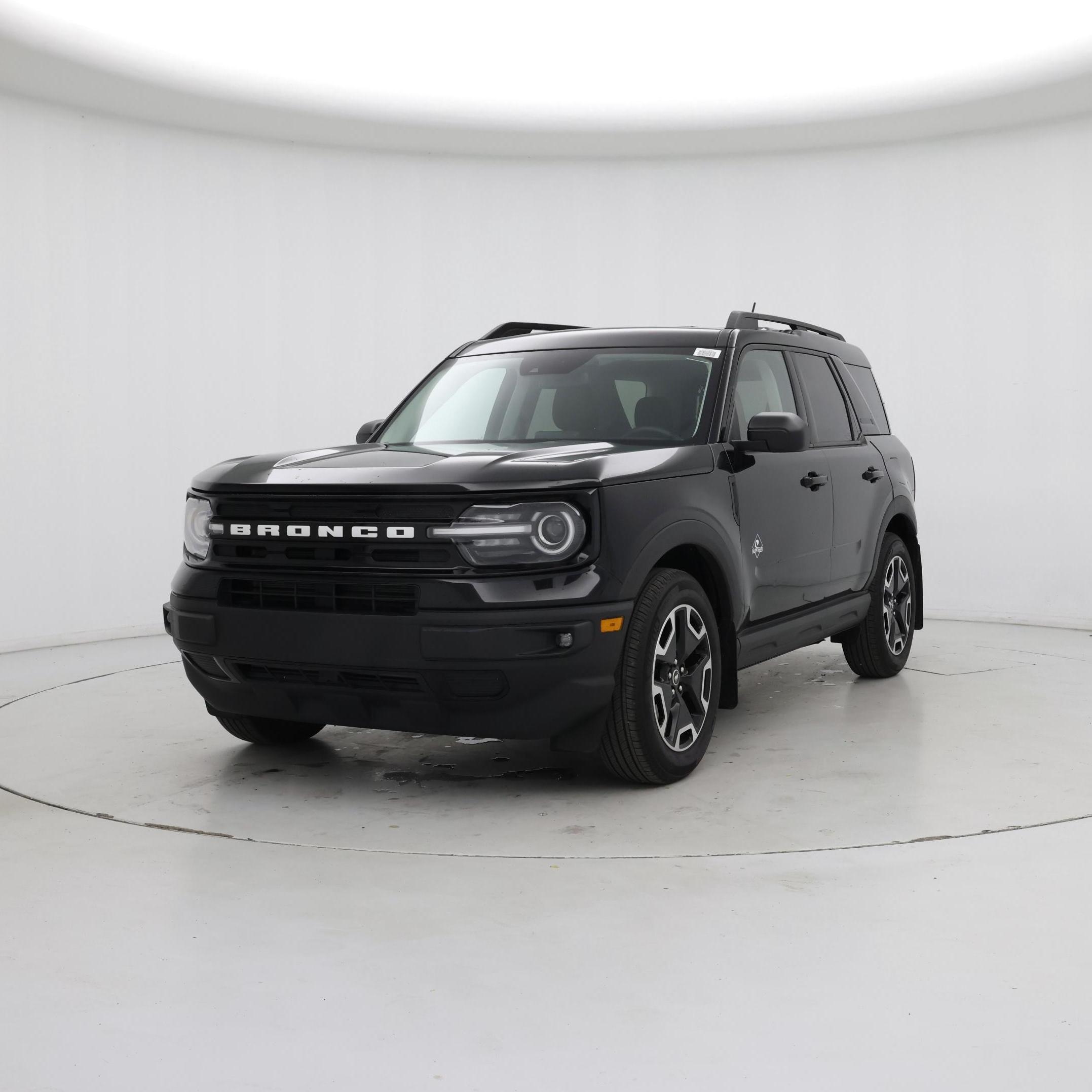 Thumbnail: 2021 Ford Bronco Sport - 4