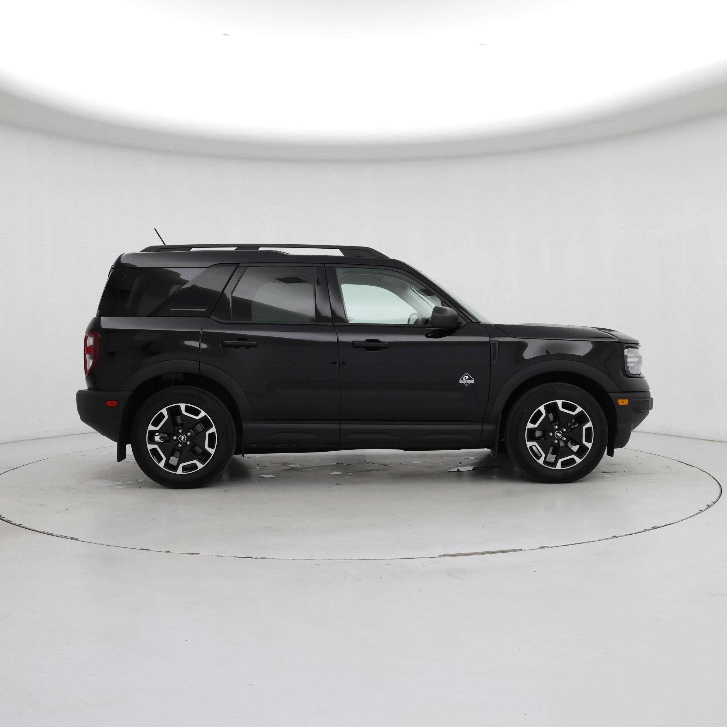 Thumbnail: 2021 Ford Bronco Sport - 7