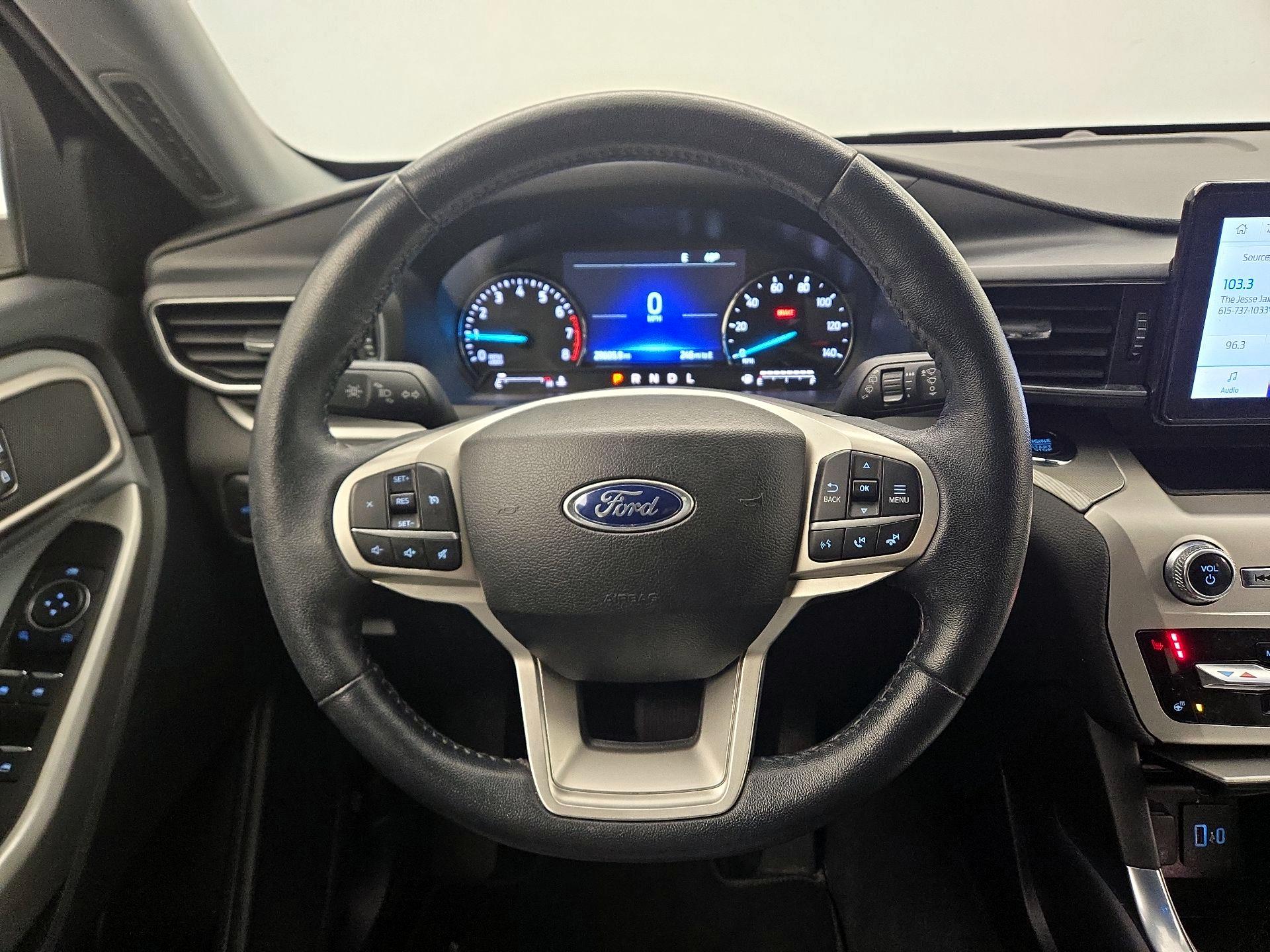 Thumbnail: 2022 Ford Explorer - 10