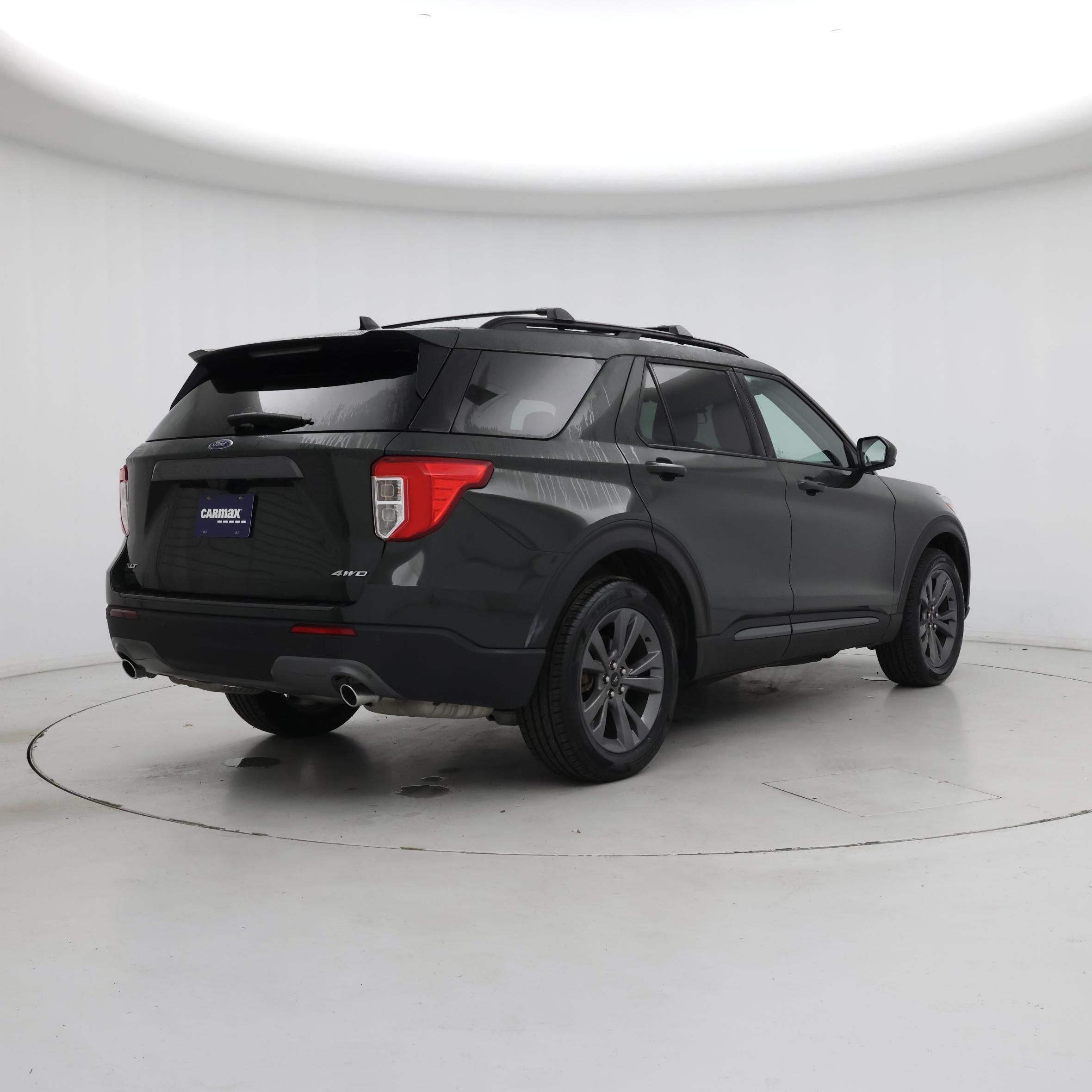 Thumbnail: 2022 Ford Explorer - 8