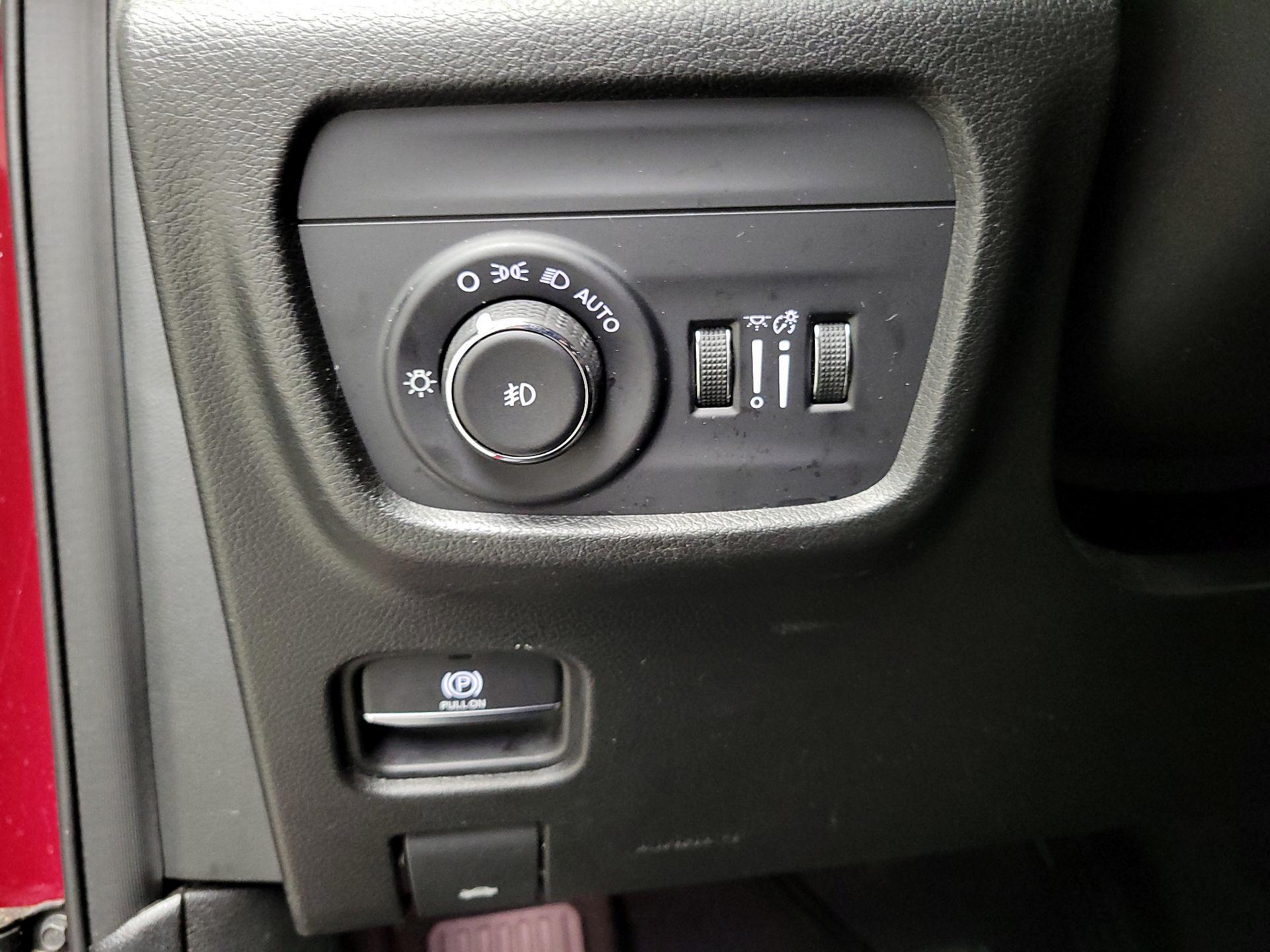 Thumbnail: 2022 Jeep Grand Cherokee L - 13