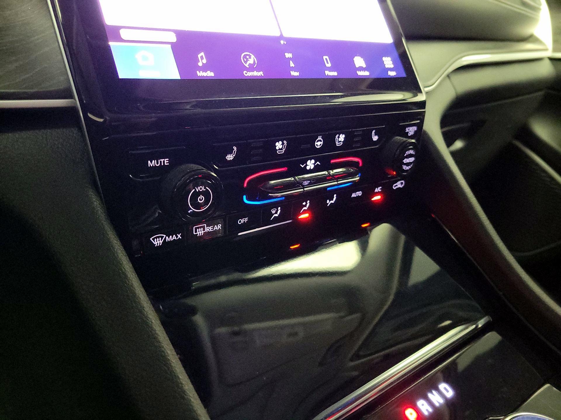 Thumbnail: 2022 Jeep Grand Cherokee L - 17