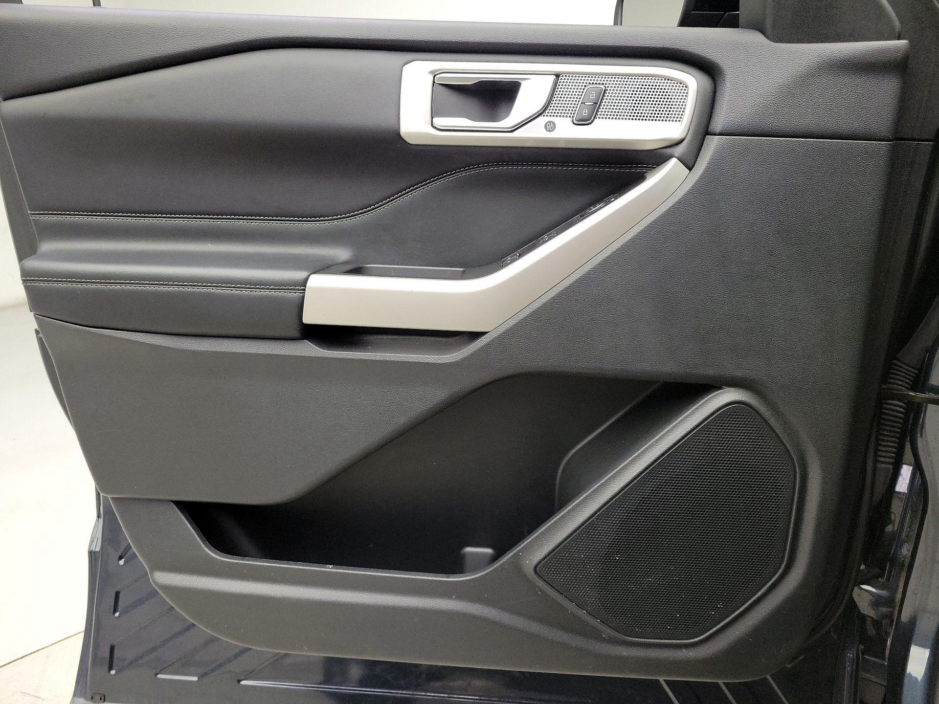 Thumbnail: 2022 Ford Explorer - 12
