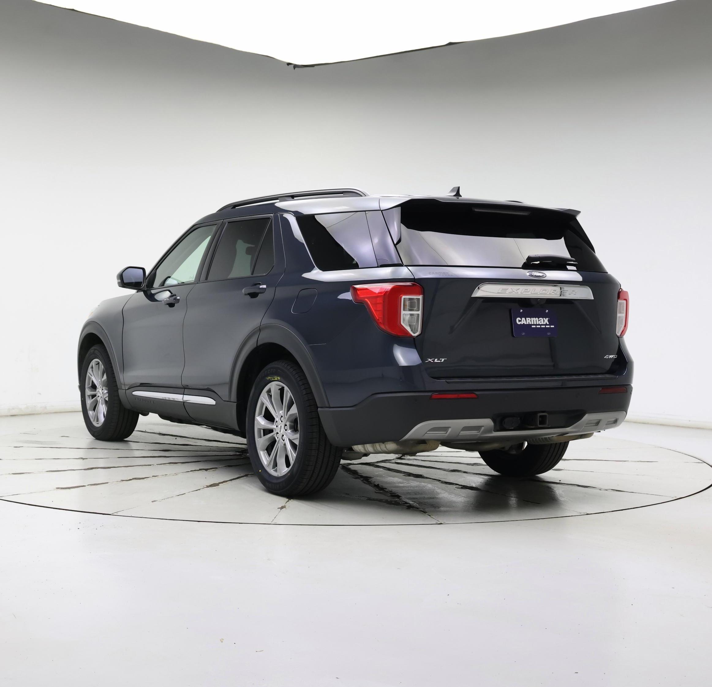 Thumbnail: 2022 Ford Explorer - 2