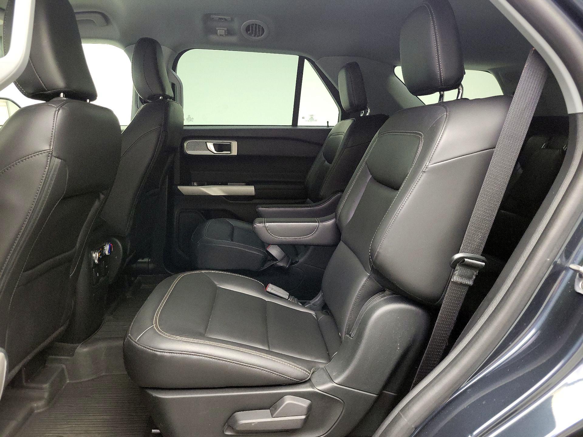 Thumbnail: 2022 Ford Explorer - 20