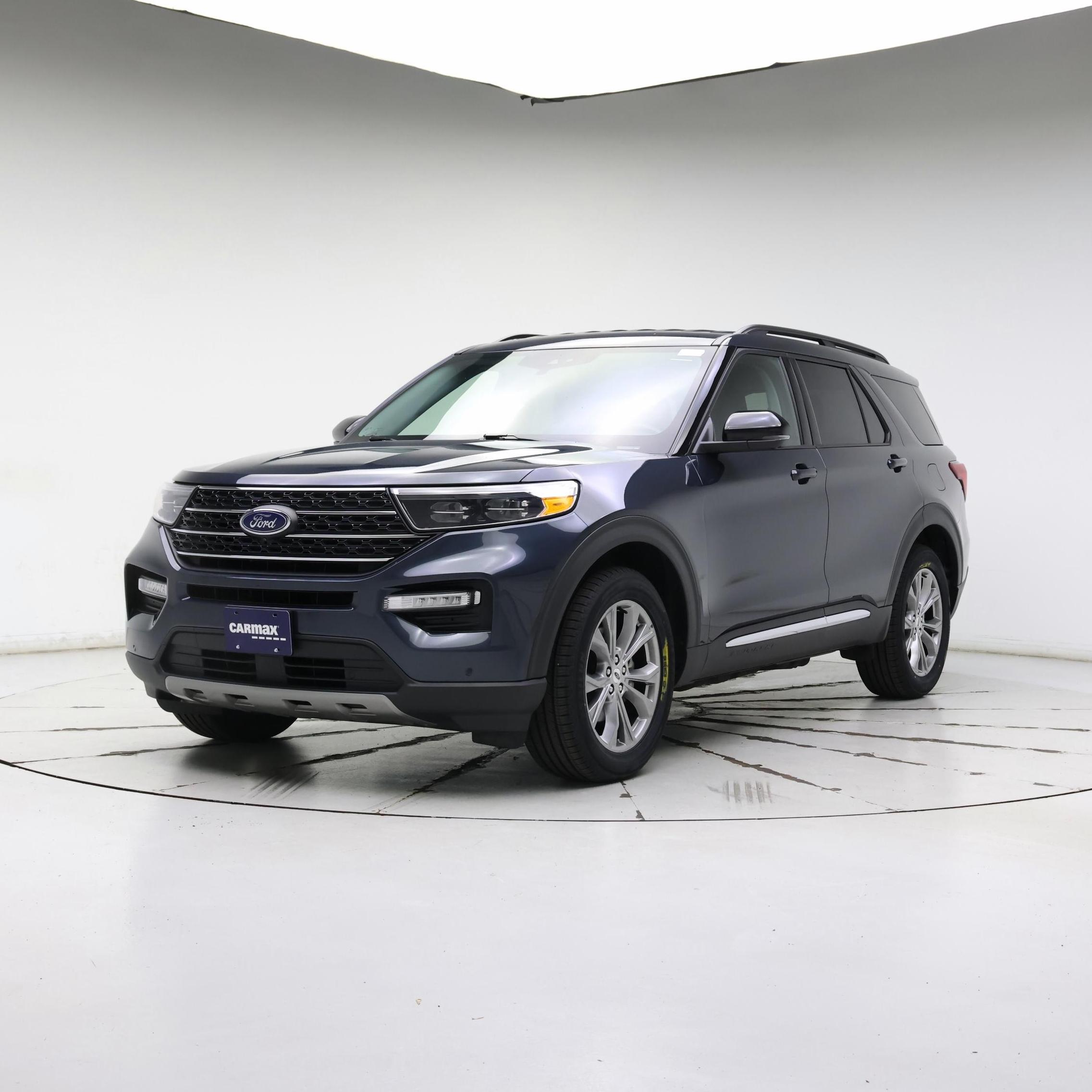 Thumbnail: 2022 Ford Explorer - 4