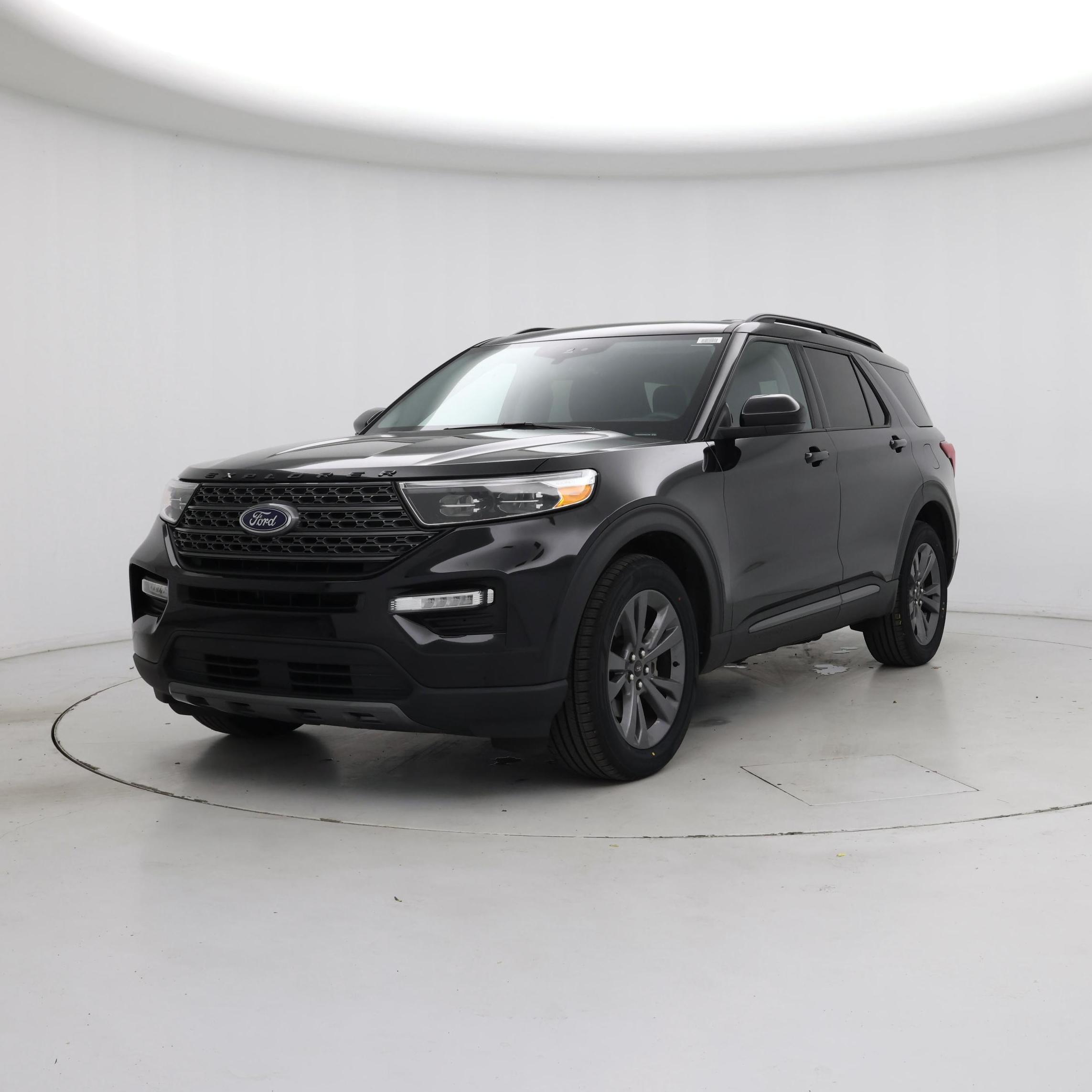 Thumbnail: 2023 Ford Explorer - 4
