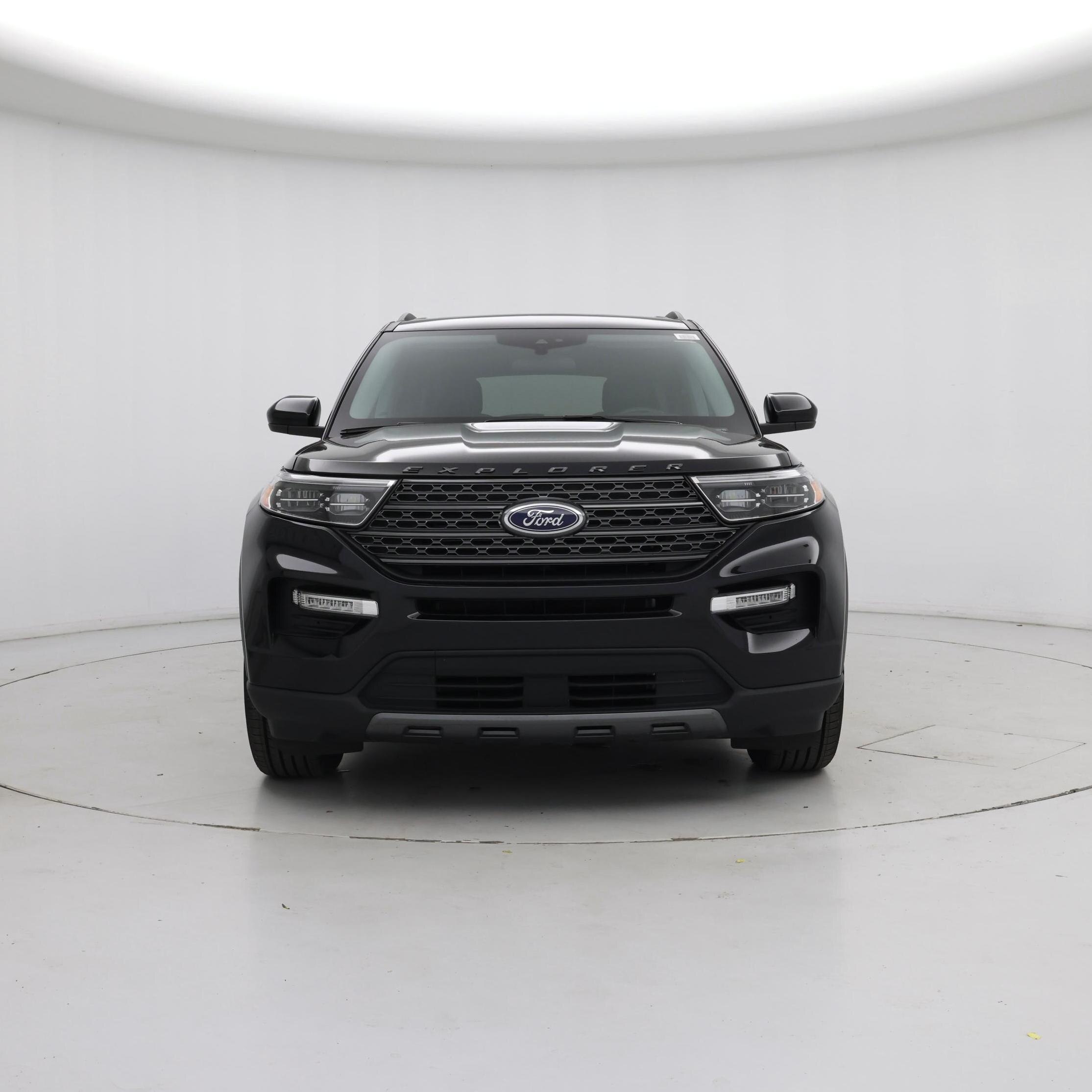 Thumbnail: 2023 Ford Explorer - 5