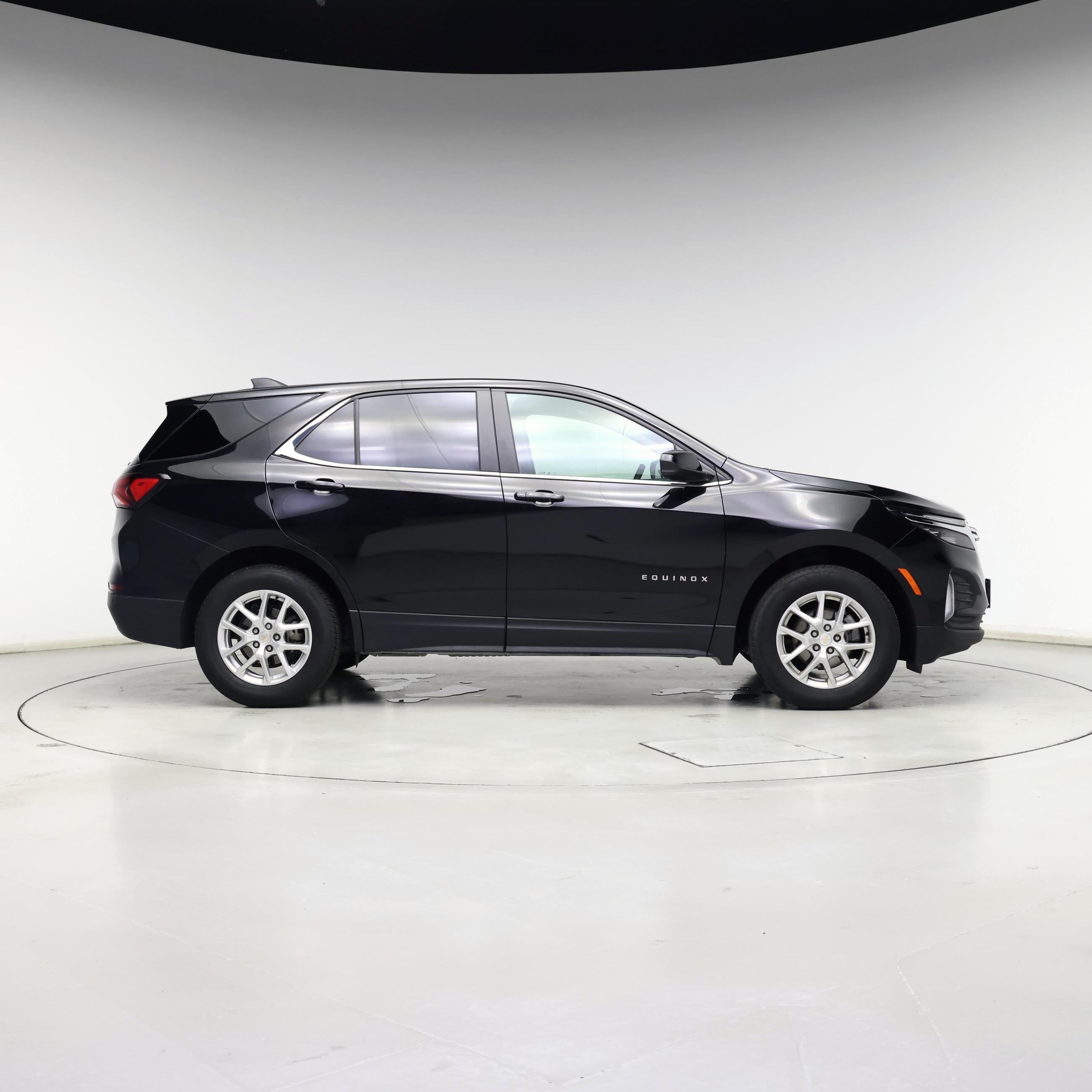 Thumbnail: 2023 Chevrolet Equinox - 7