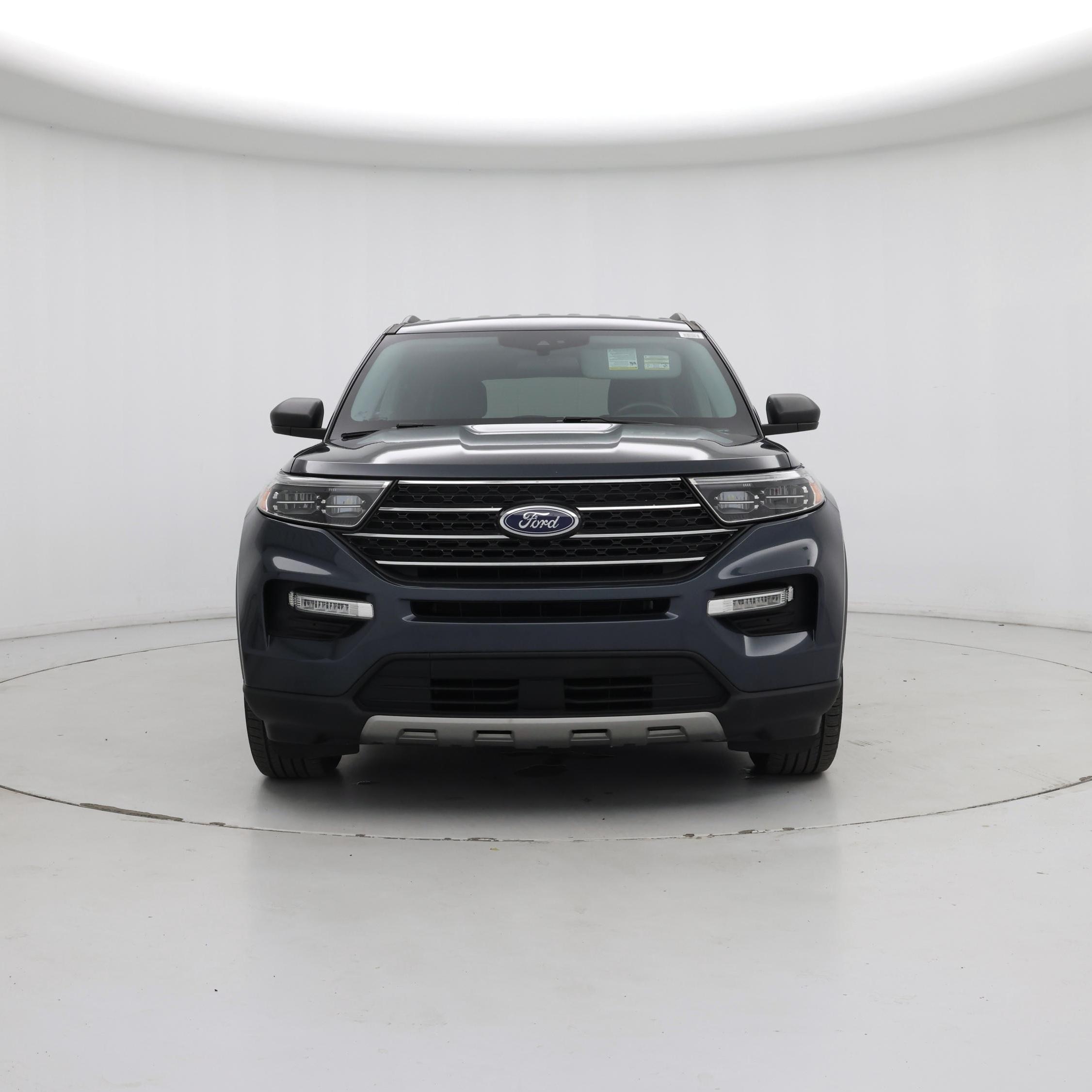Thumbnail: 2022 Ford Explorer - 5