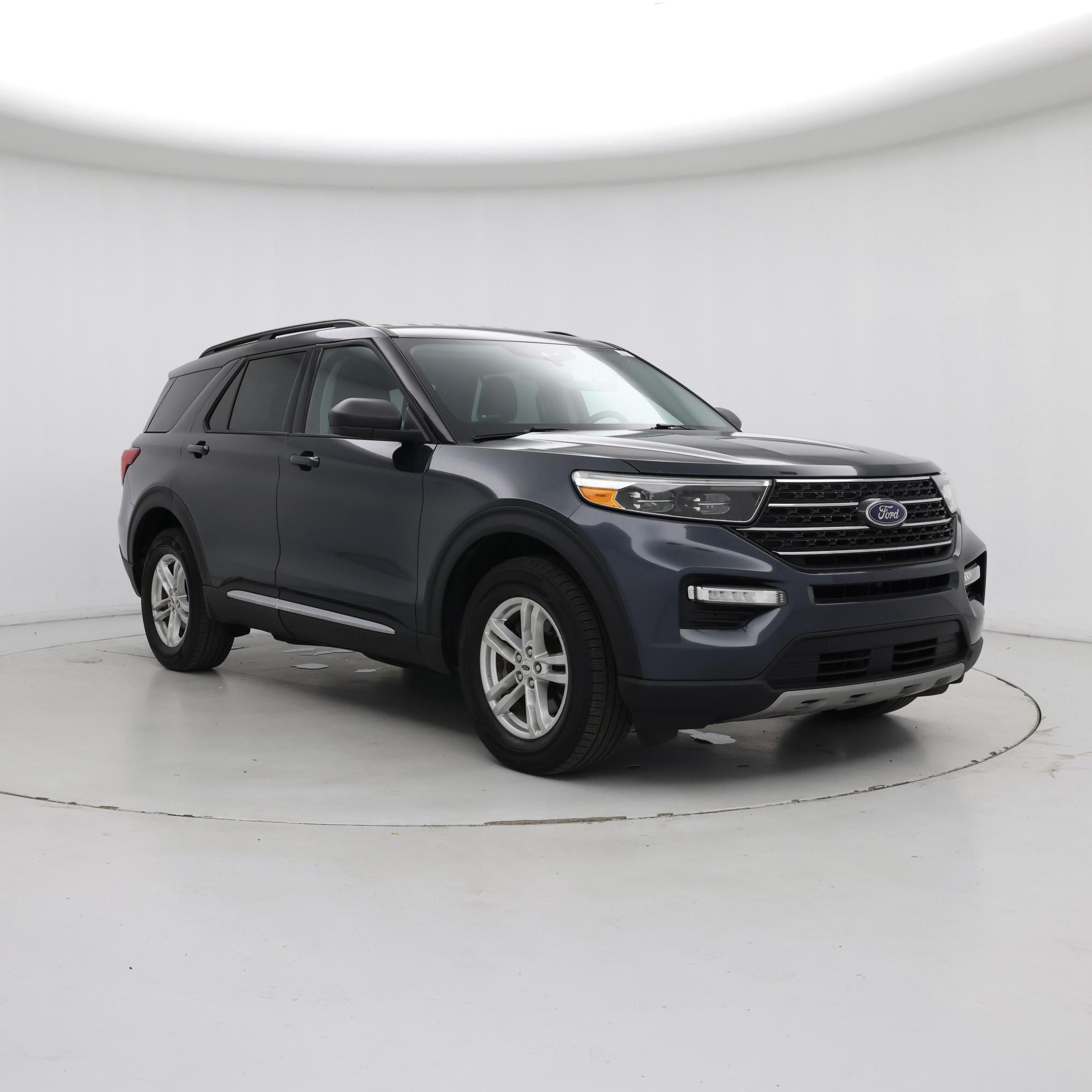 Thumbnail: 2022 Ford Explorer - 7