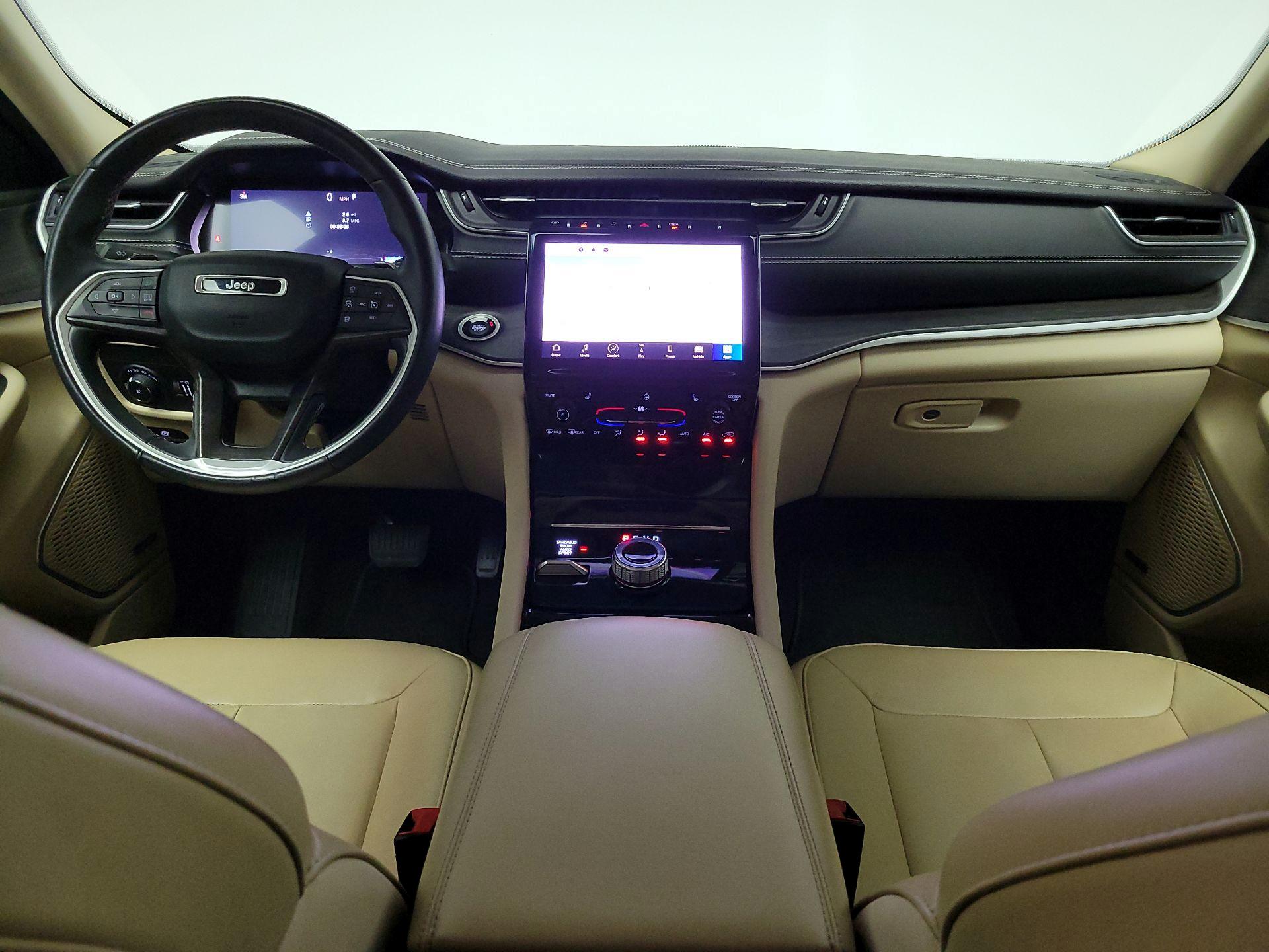 Thumbnail: 2022 Jeep Grand Cherokee L - 9